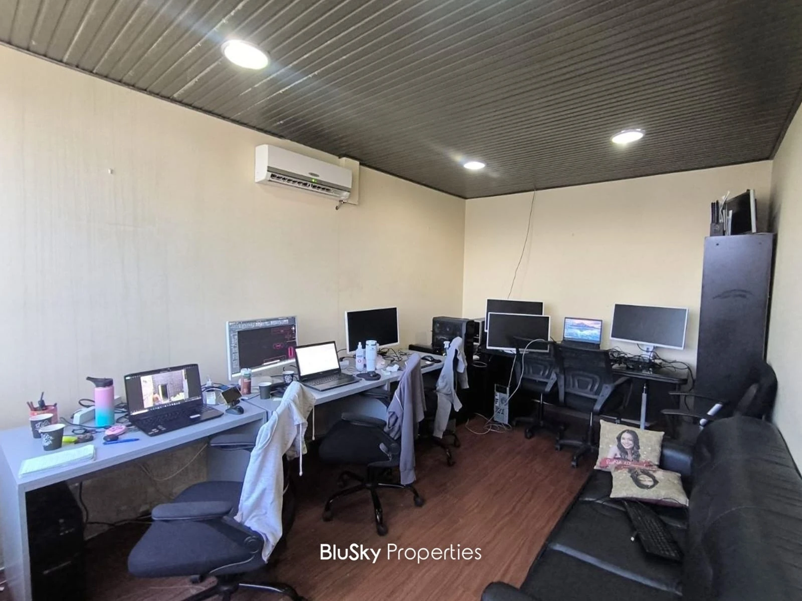 Office 120m² for Rent in Jal El Dib — photo 3