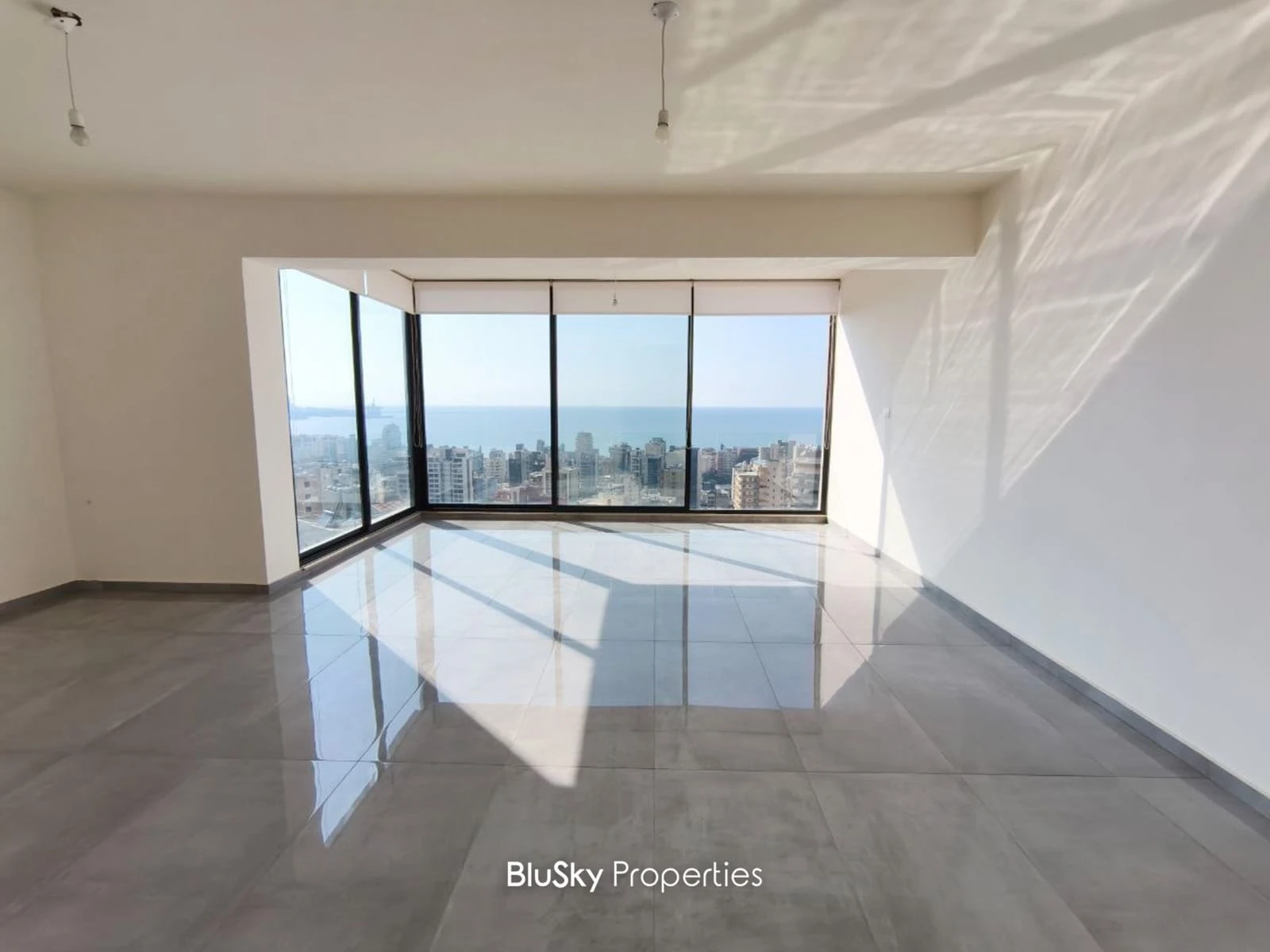 Apartment 150m² with Sea View for Rent in Jal El Dib — الصورة 1