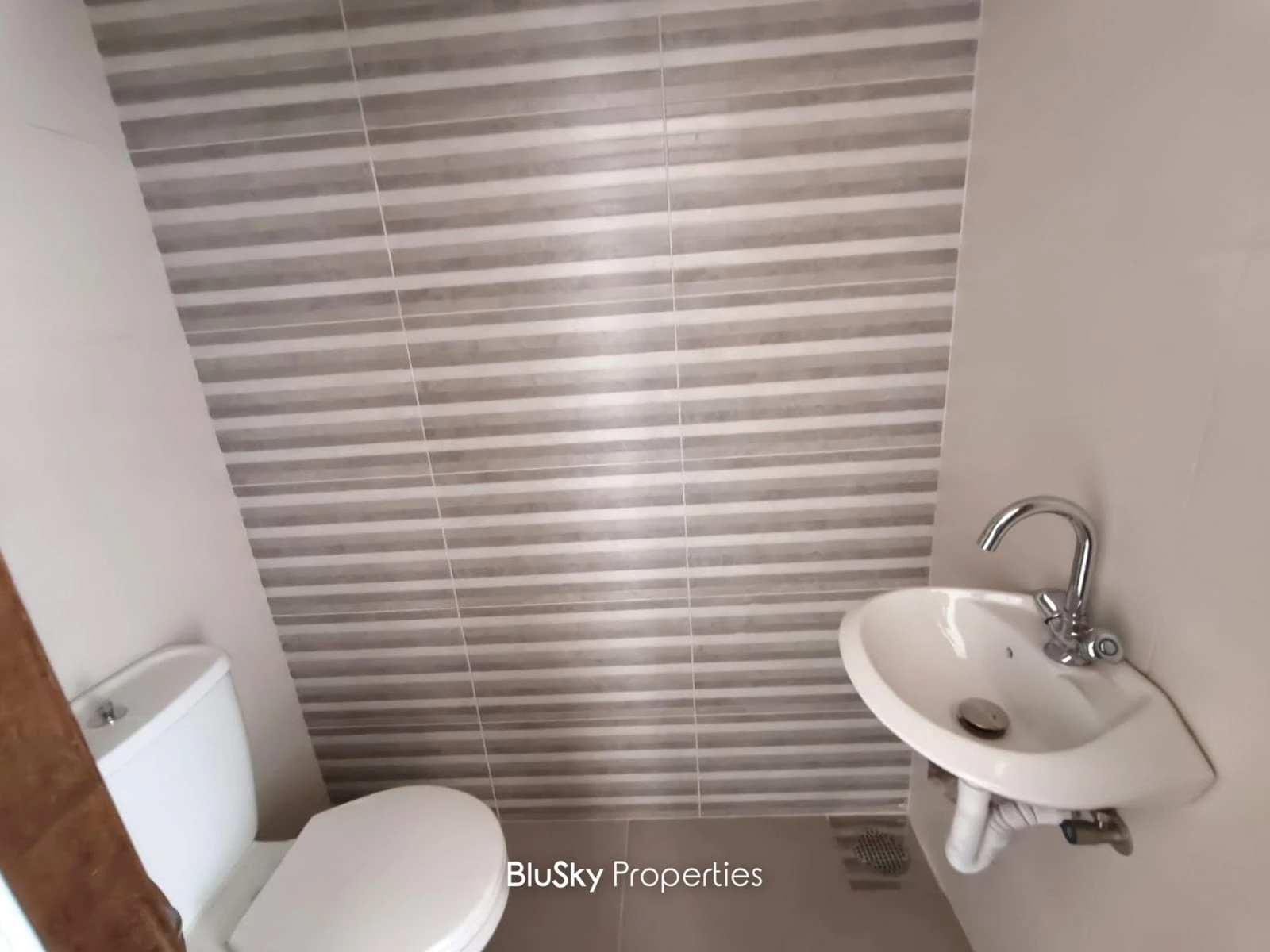 Apartment 150m² with Sea View for Rent in Jal El Dib — الصورة 5