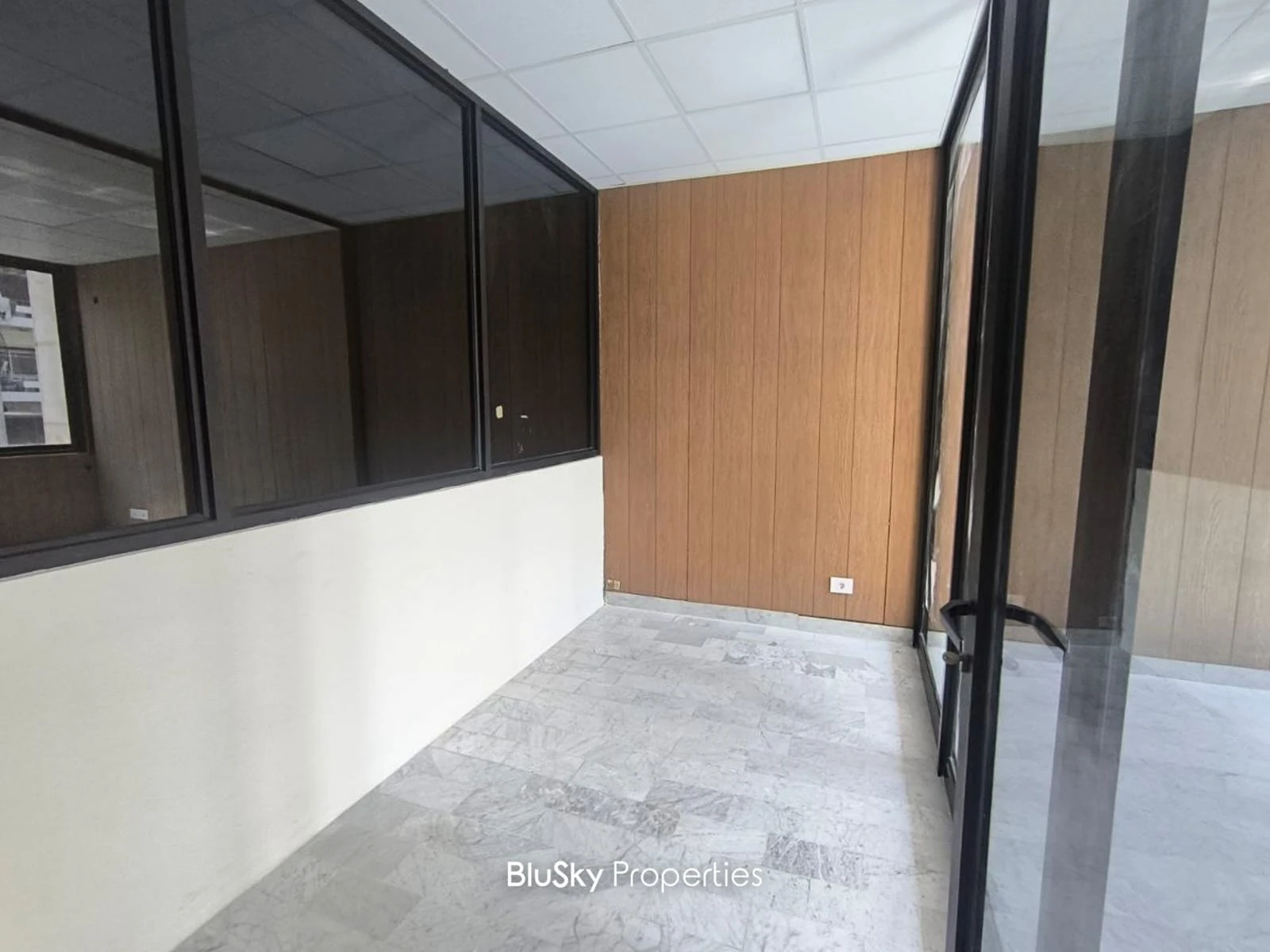 Office 70m² for Rent in Jal El Dib — الصورة 4