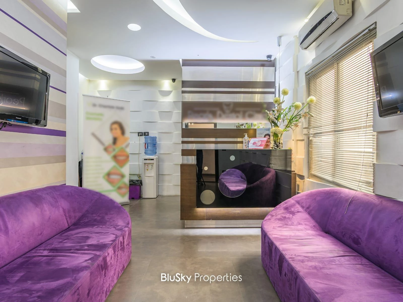 Clinic 80m² Sea View for Sale in Jal El Dib — photo 2
