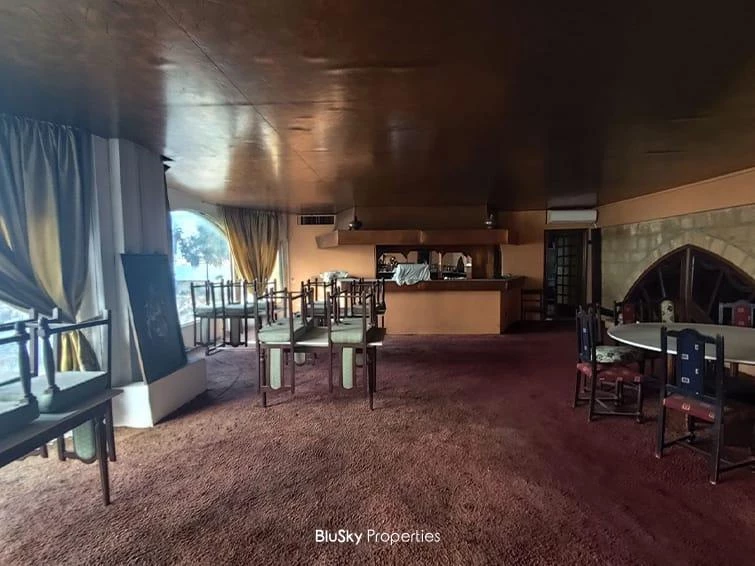 Hotel 4700m² for Sale in Jounieh — photo 5