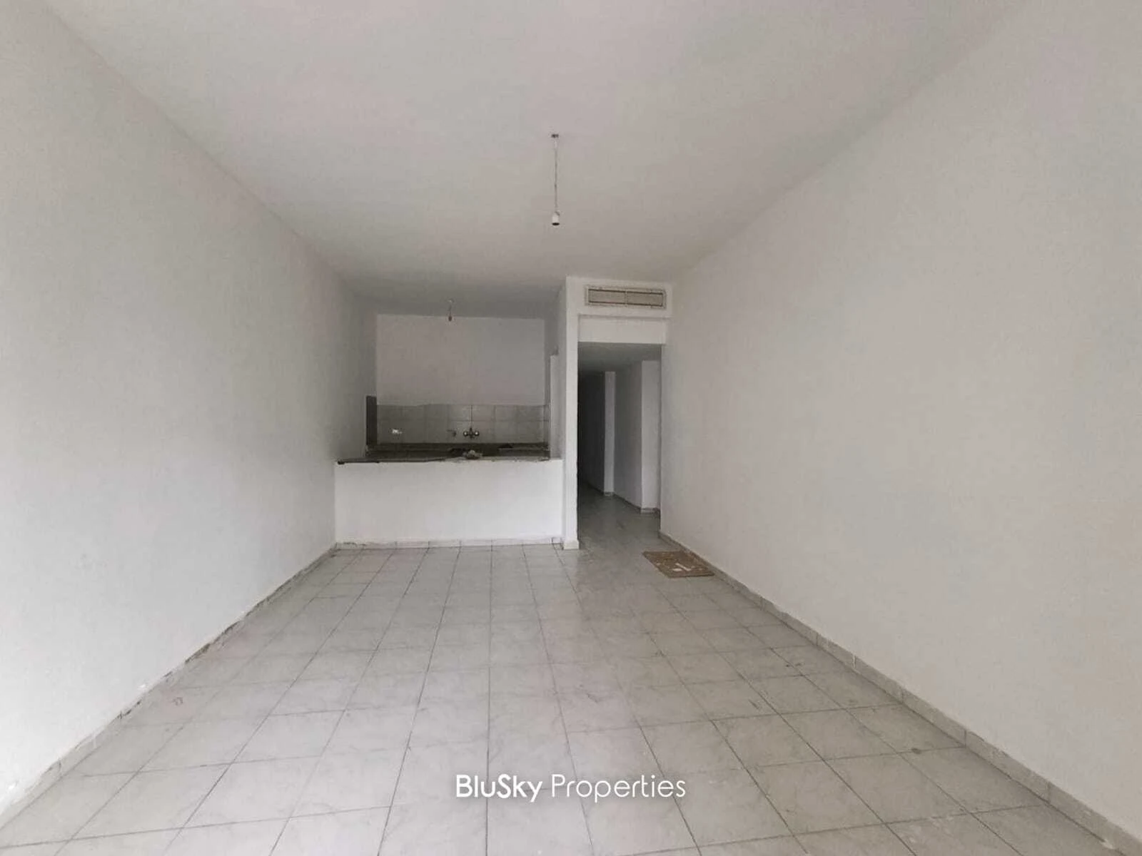 Chalet 60m² for Sale in Jounieh