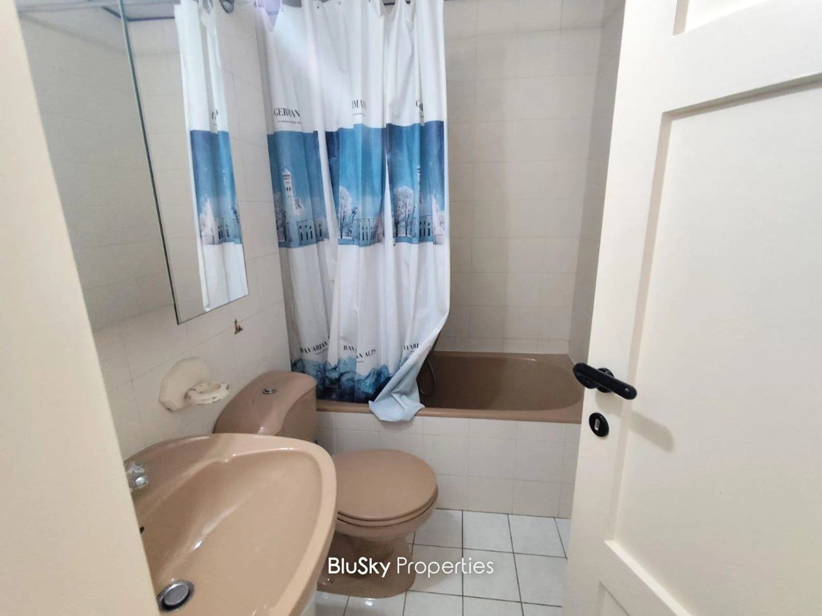 Chalet 100m² Balcony for Rent in Kaslik — الصورة 5