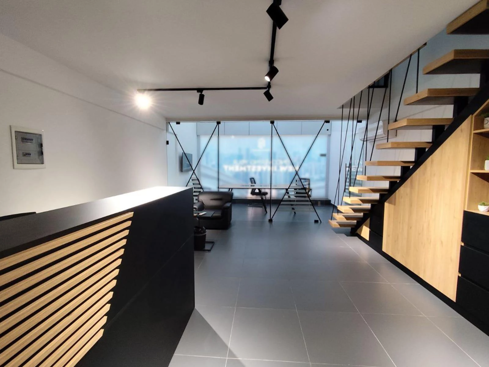 Office 100m² for Sale or Rent in Kaslik