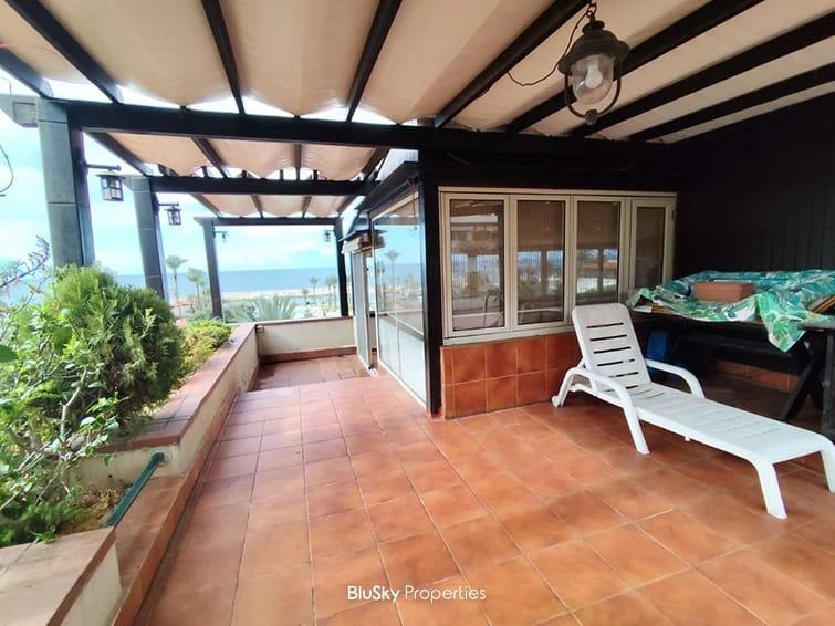 Chalet 200m² Terrace for Rent in Kaslik — الصورة 2
