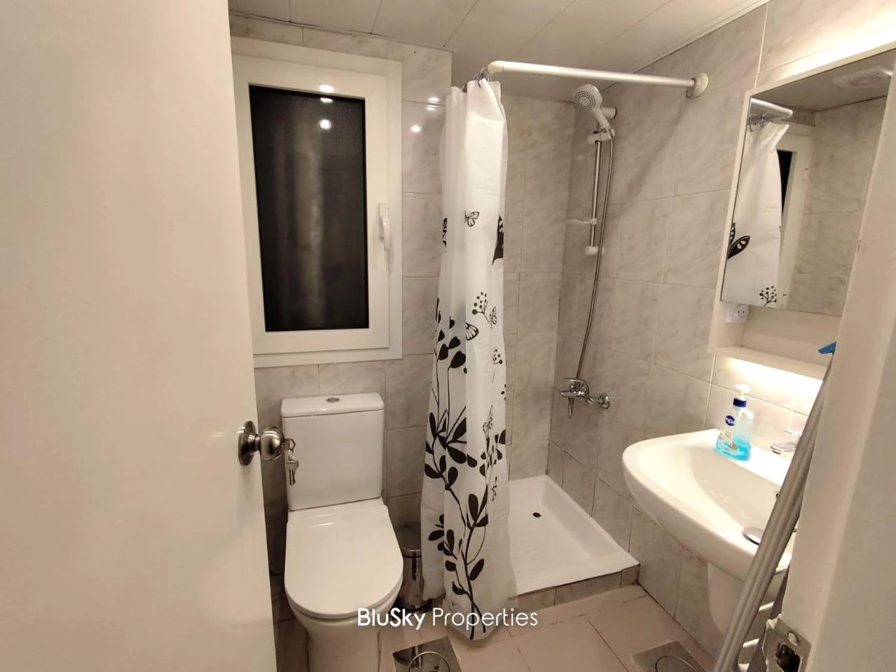 Chalet 40m² for Rent in Kaslik — الصورة 2