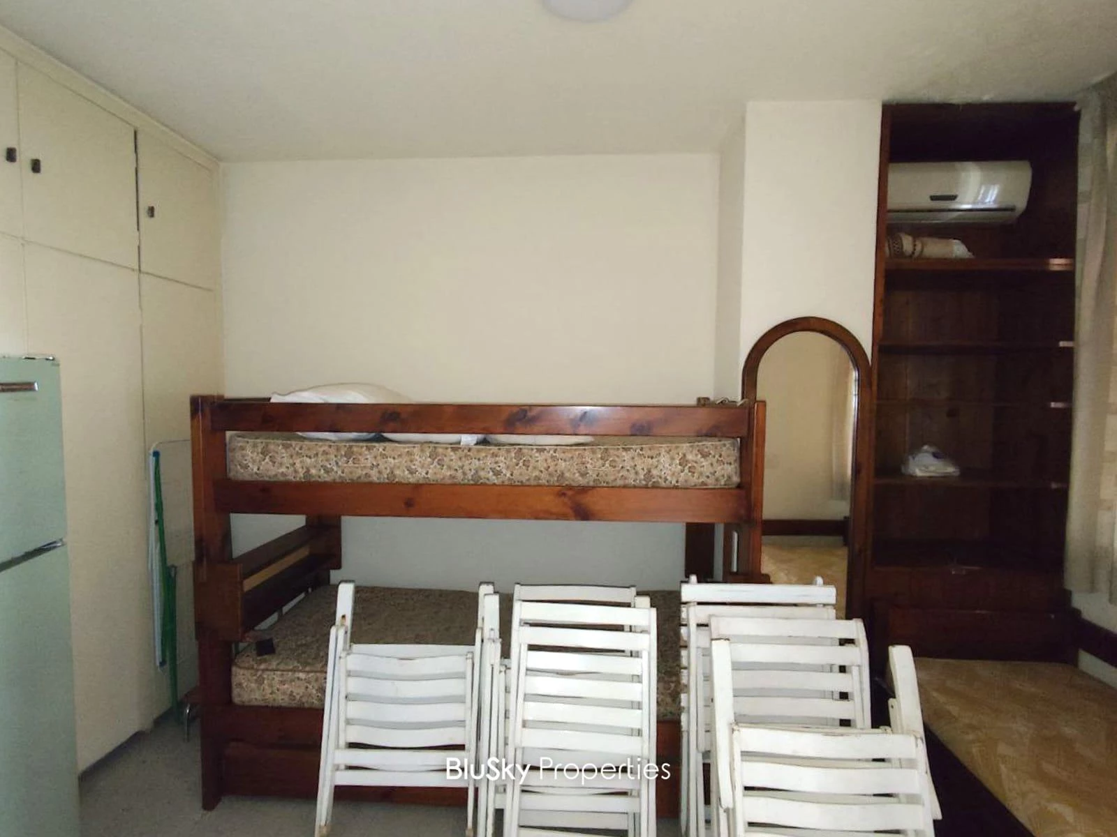 Chalet 62m² Balcony for Rent in Kaslik — الصورة 4