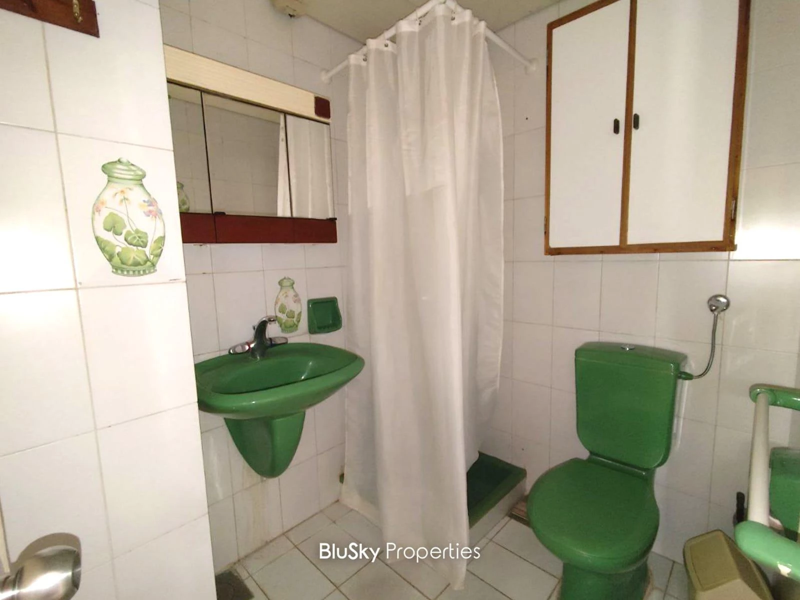 Chalet 62m² Balcony for Rent in Kaslik — الصورة 5