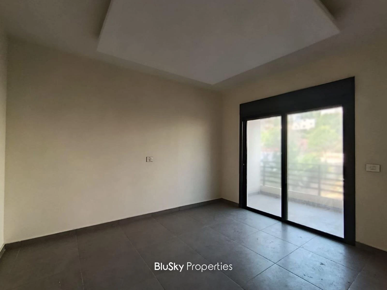 Apartment 110m² Sea View for Sale in Kfaryassine — الصورة 4
