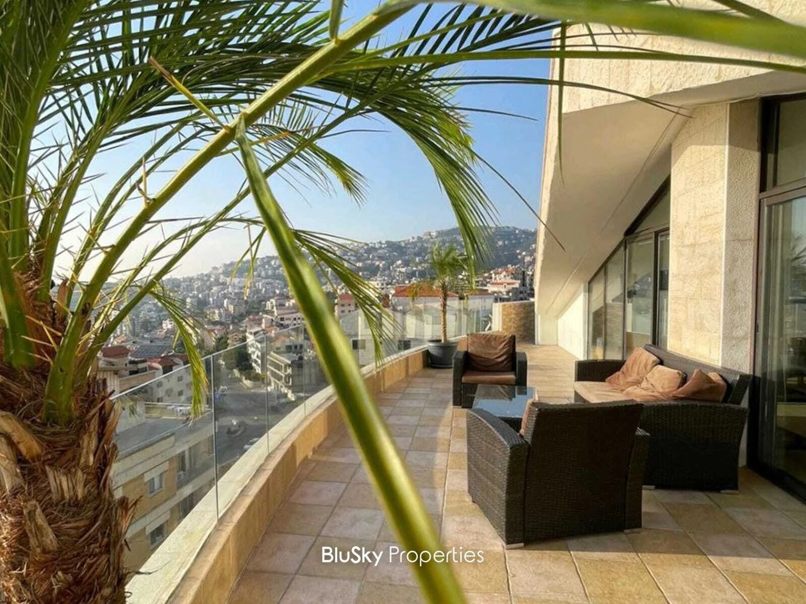 Penthouse 150m² Terrace for Rent in Kfarhbab — الصورة 4