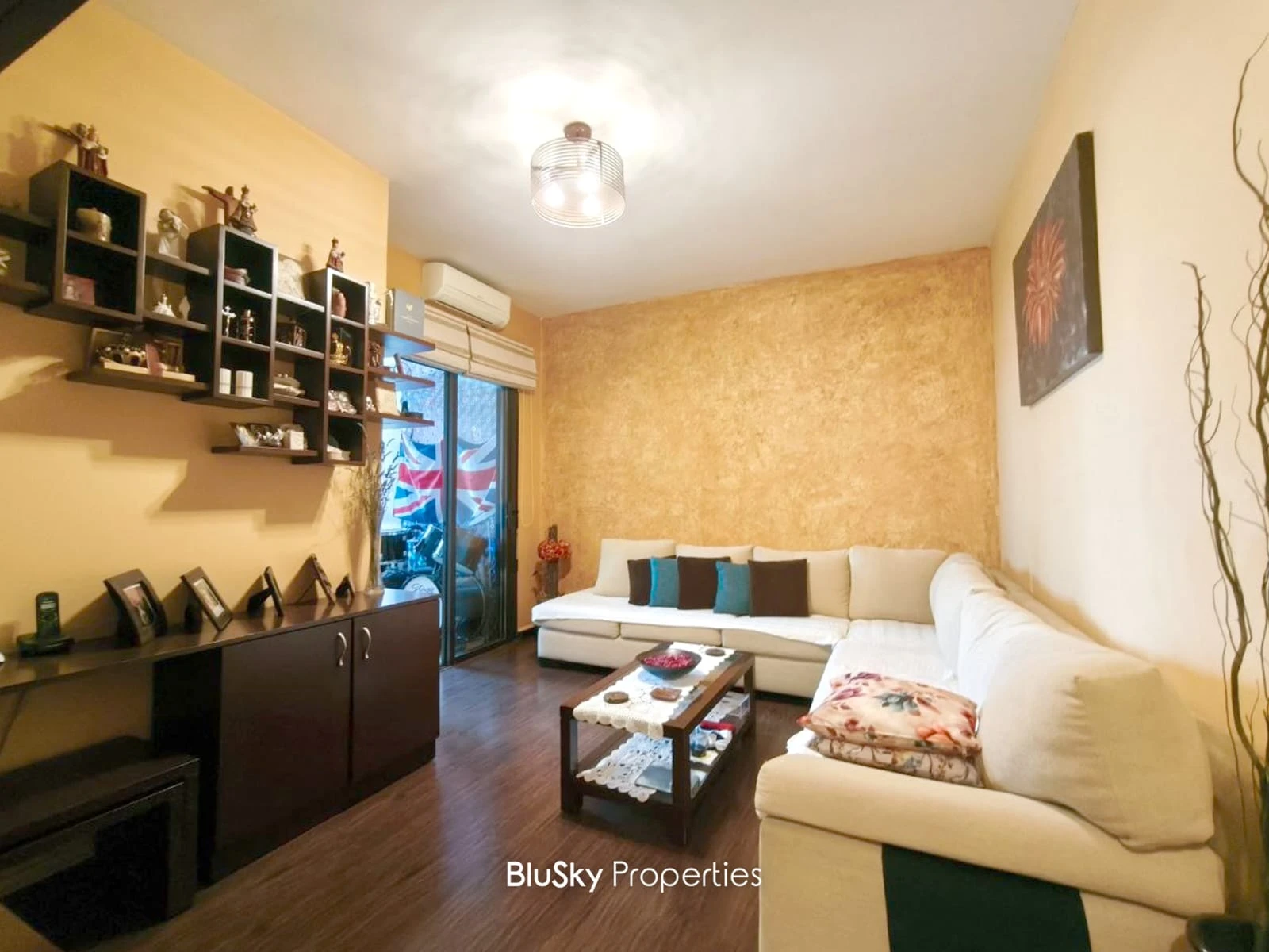 Apartment 150m² with Mountain View for Sale in Kfaryassine — photo 3