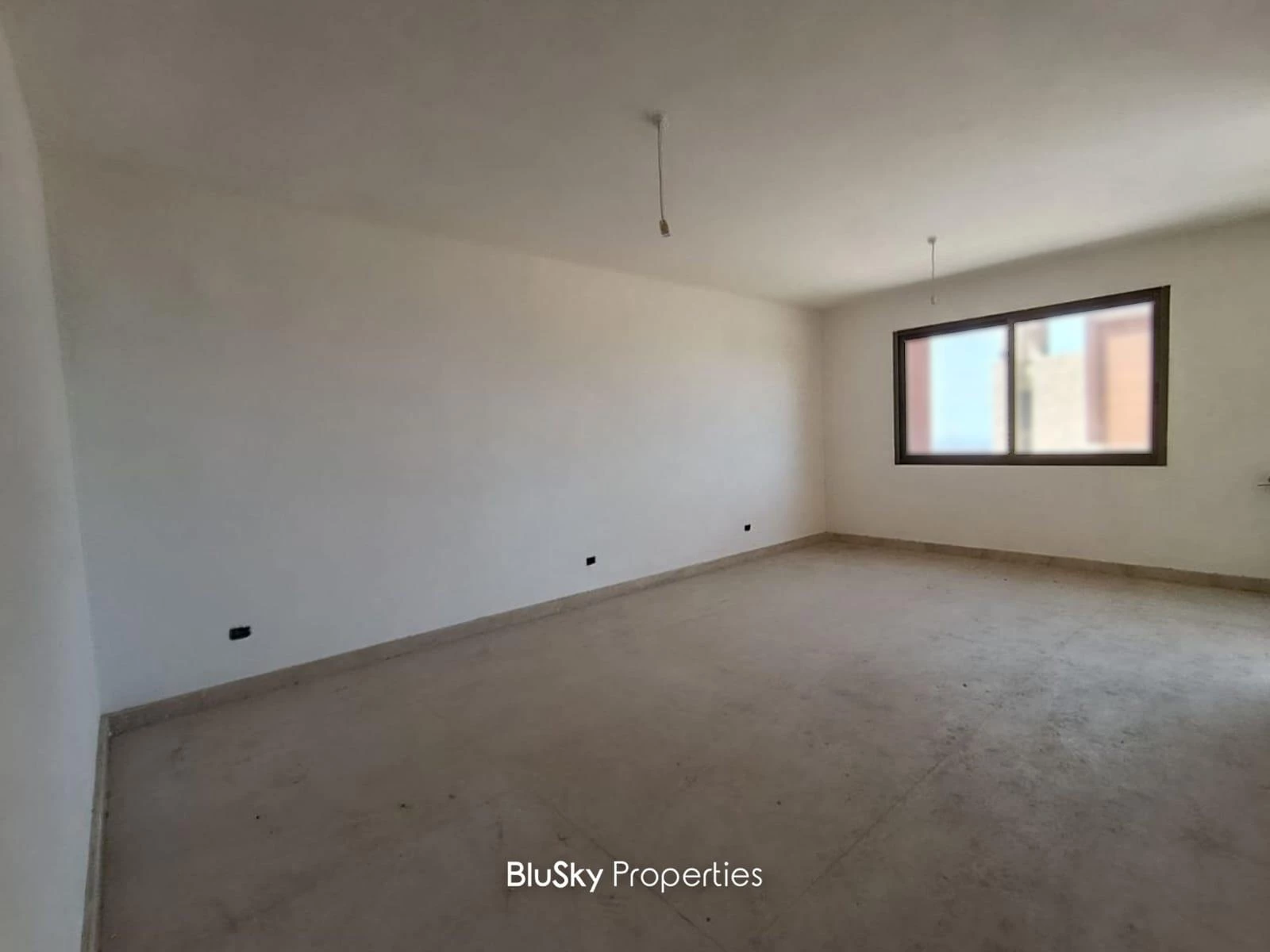 Apartment 165m² Sea View for Sale in Kfarhbab