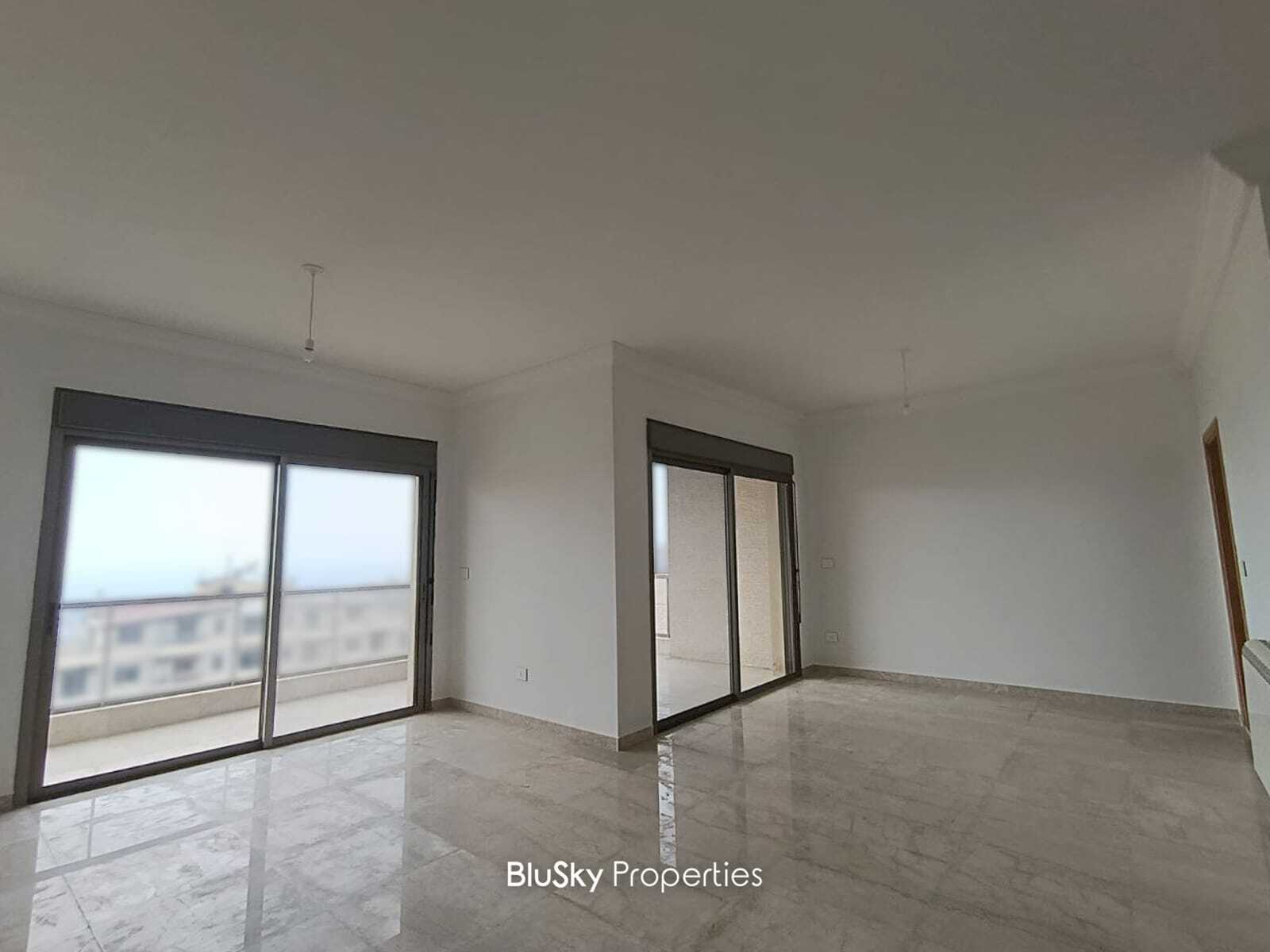 Apartment 200m² Sea View for Rent in Kfarhbab — photo 1