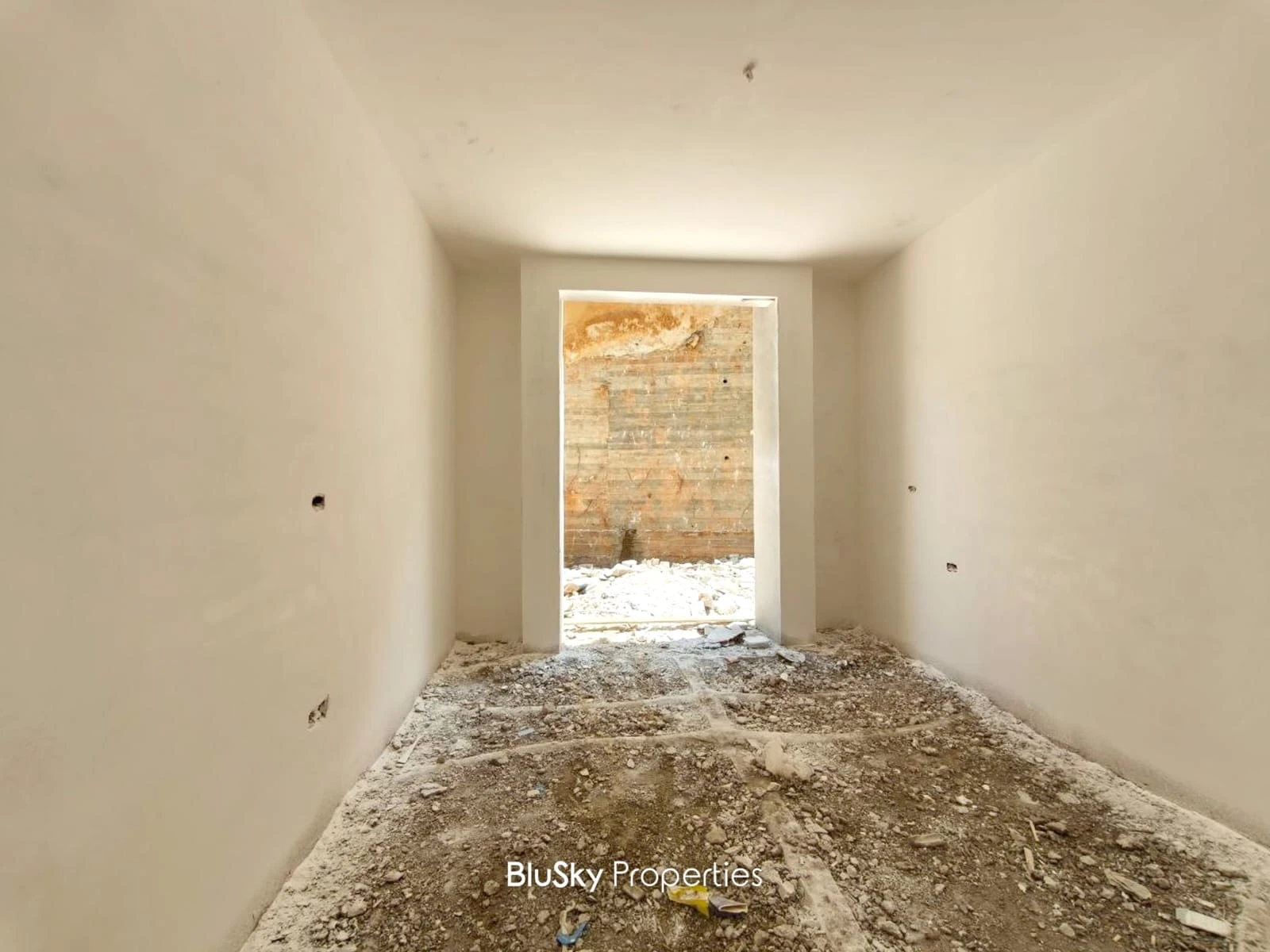 Apartment 220m² with Terrace for Sale in Kfarhbab — photo 5