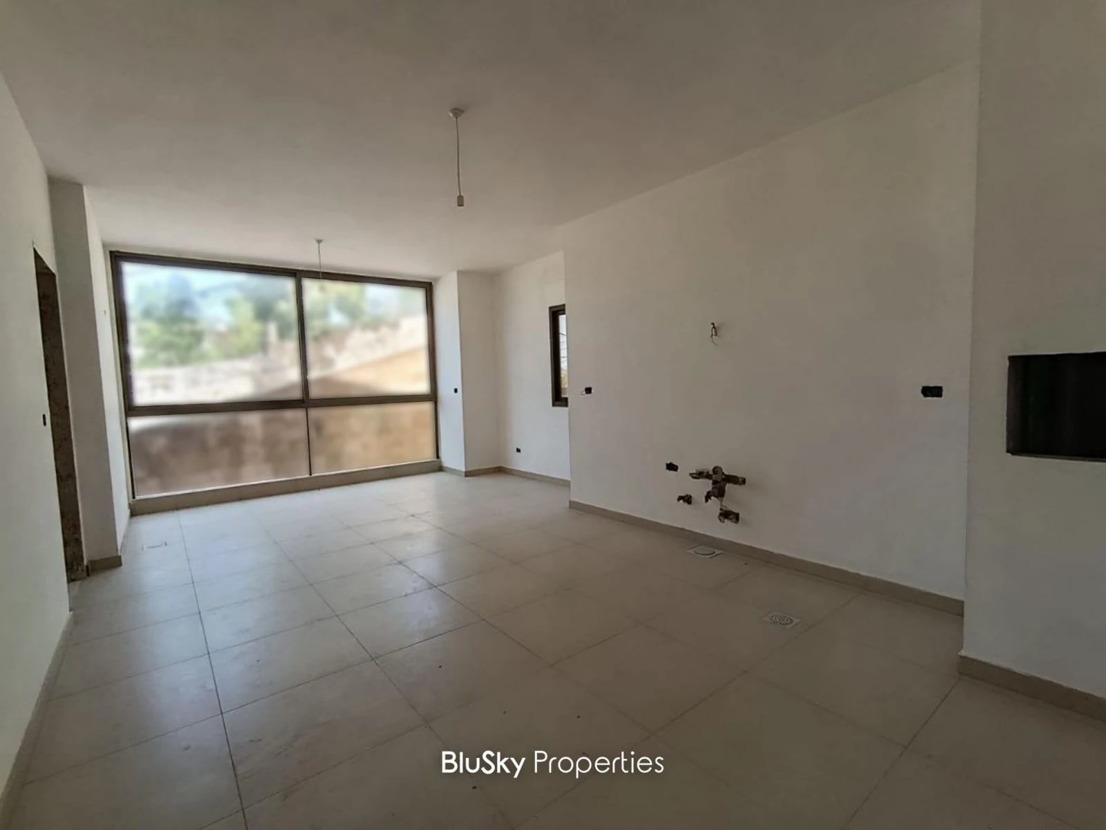 Apartment 230m² Sea View for Sale in Kfarhbab — photo 2