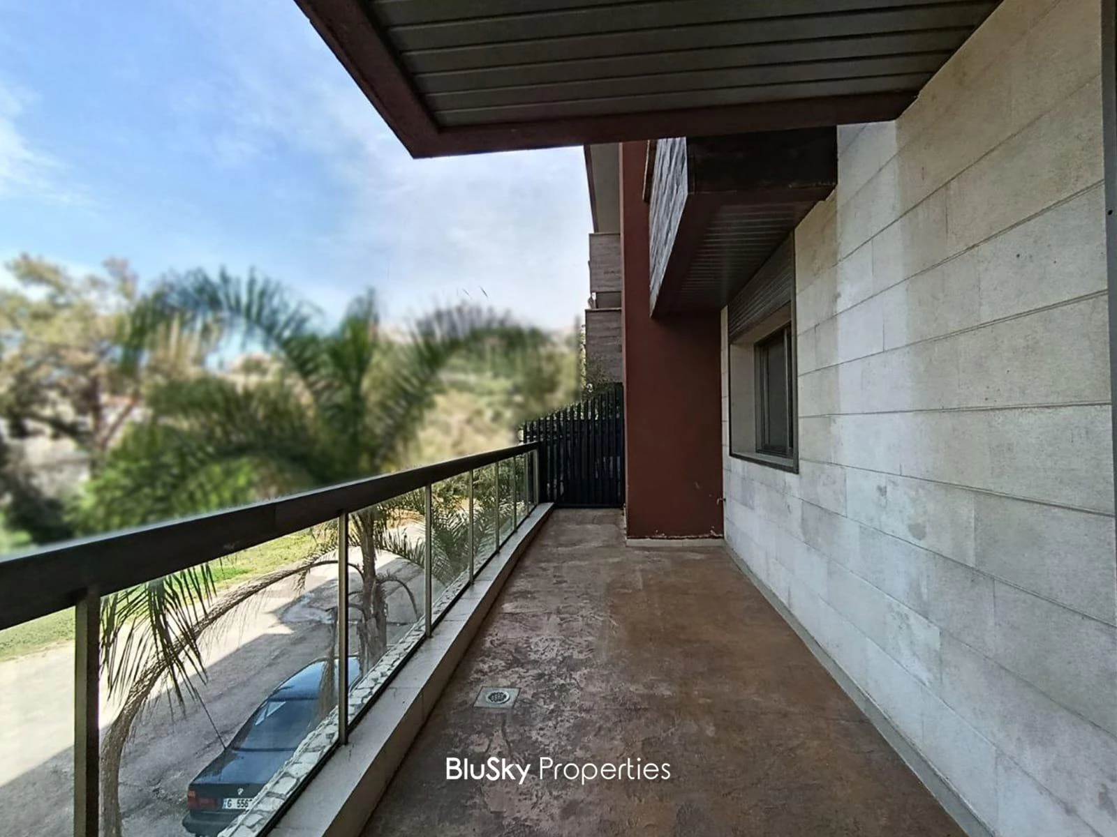 Apartment 232m² Terrace for Sale in Kfarhbab — الصورة 2