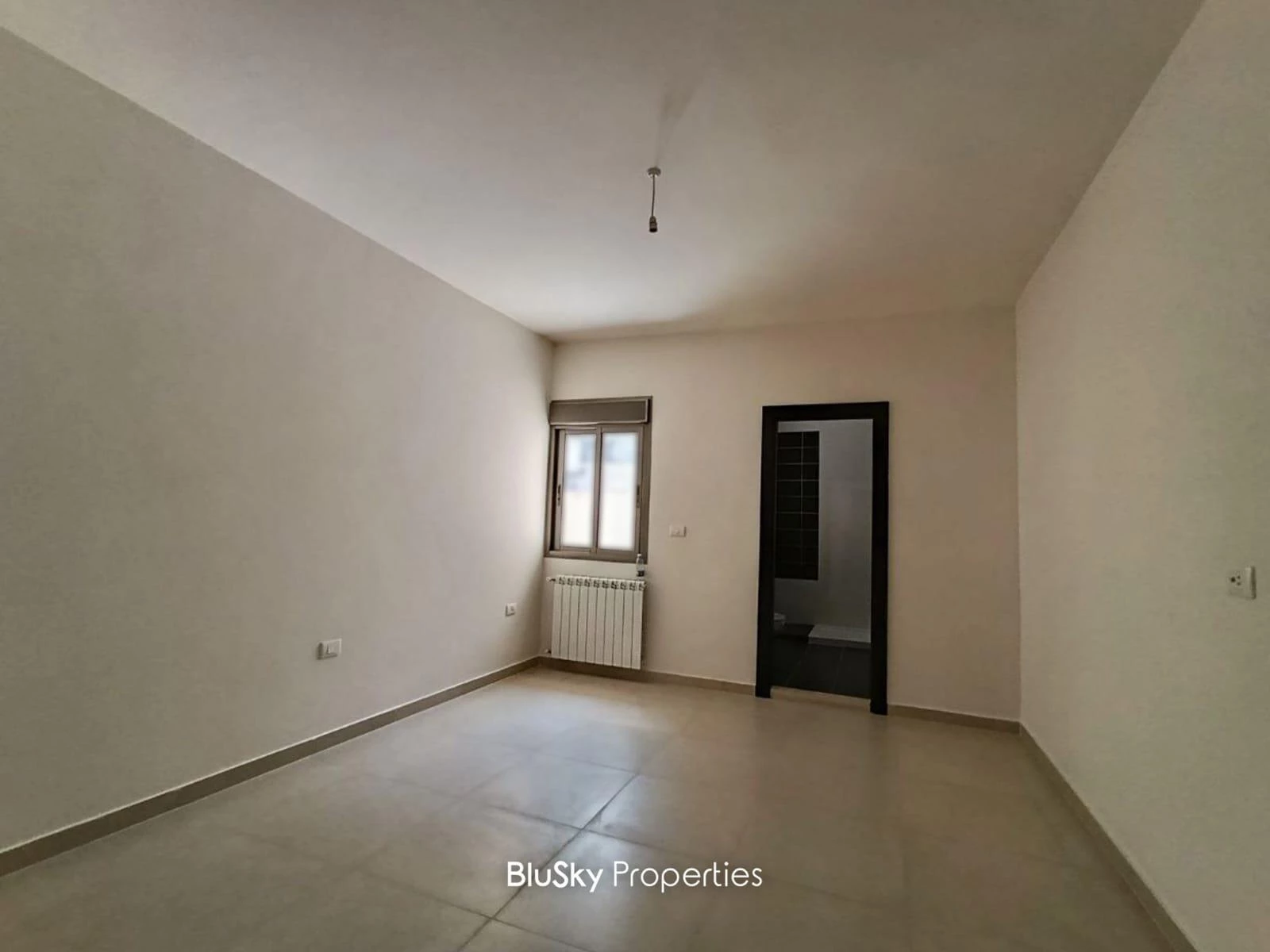 Apartment 232m² Terrace for Sale in Kfarhbab — الصورة 3