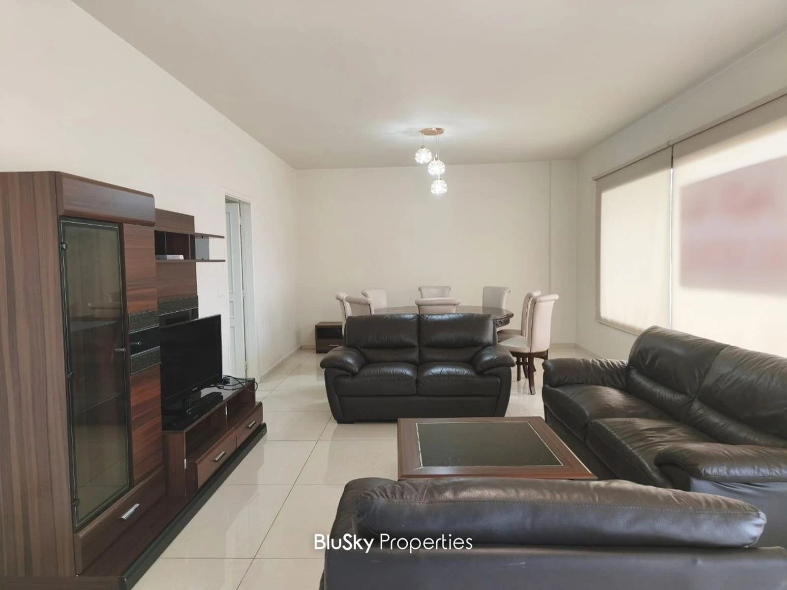 Apartment 240m² with Sea View for Rent in Kfarhbab — photo 2