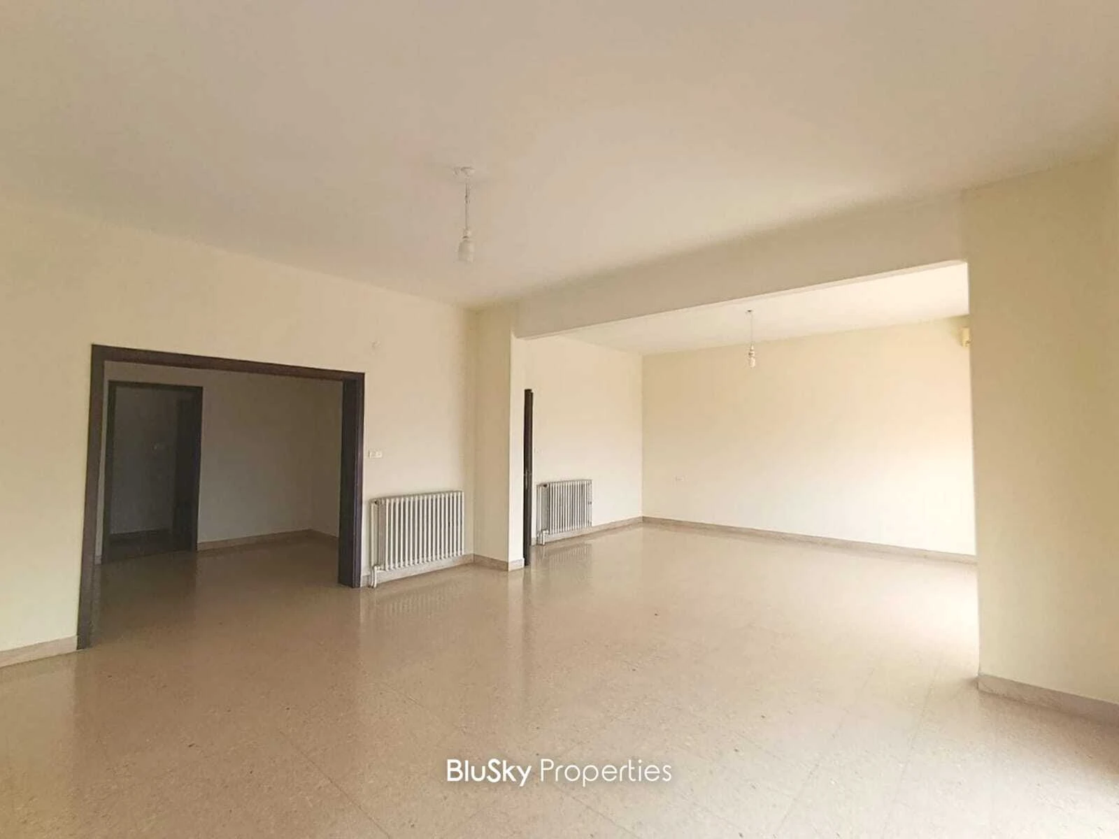 Apartment 240m² Sea View for Rent in Kfarhbab