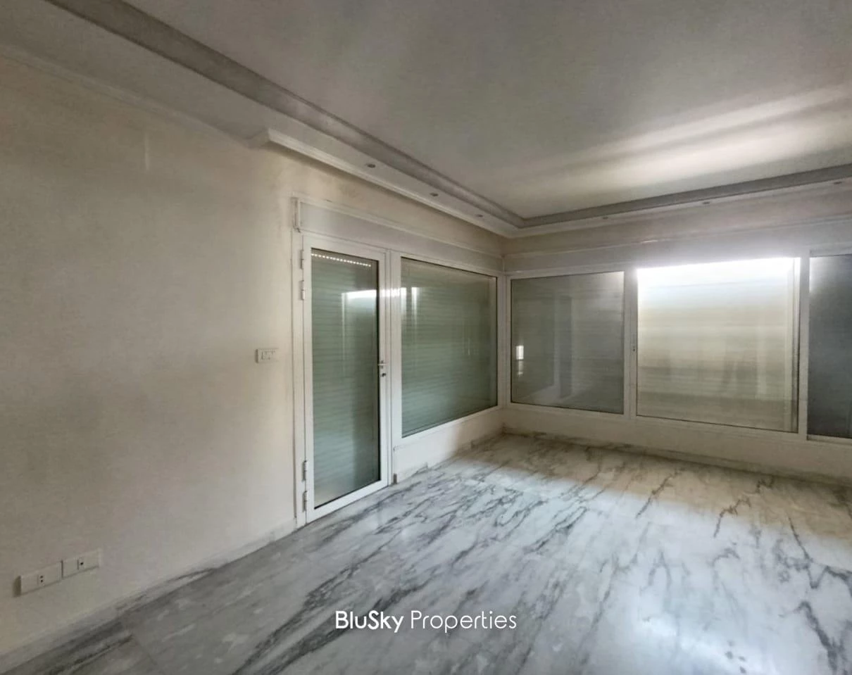 Apartment 240m² Sea View for Sale in Kfarhbab — photo 3