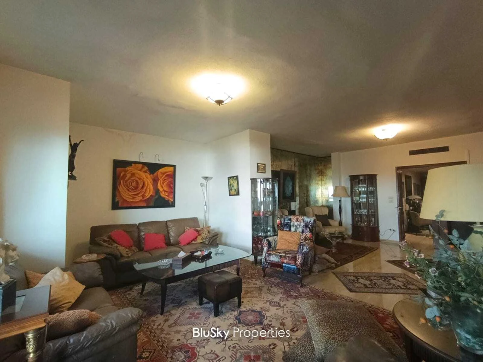 Apartment 335m² Sea View for Sale in Kfarhbab — photo 4