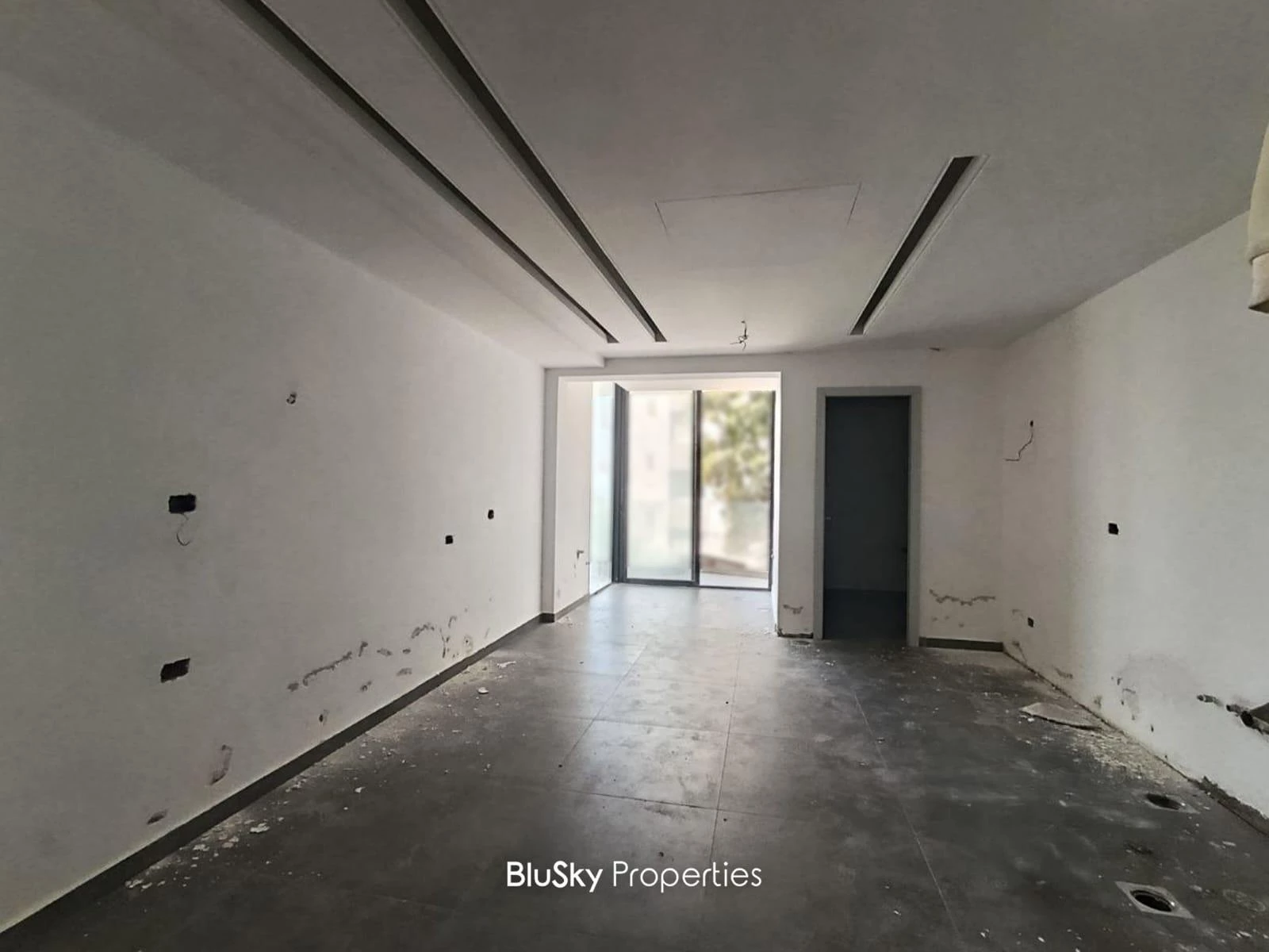 Apartment 400m² Garden for Sale in Kfarhbab — الصورة 4