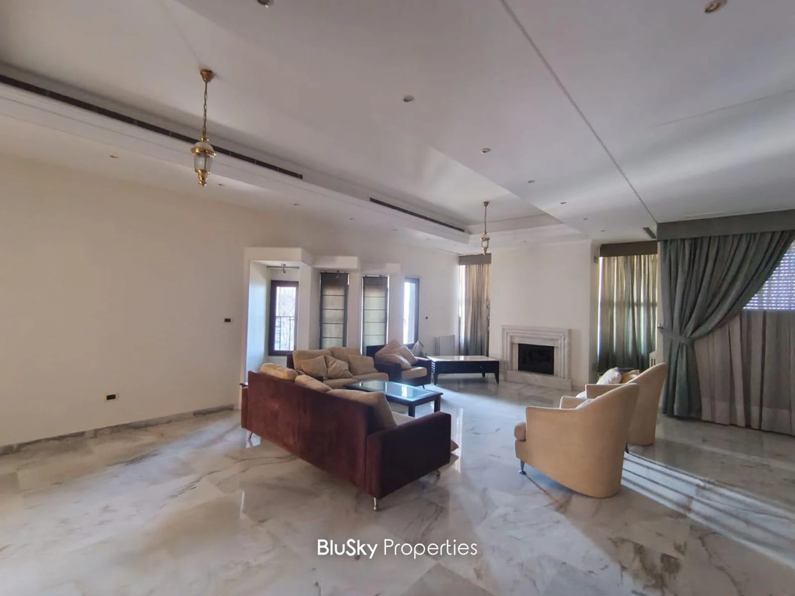 Apartment 430m² Sea View for Sale or Rent in Kfarhbab