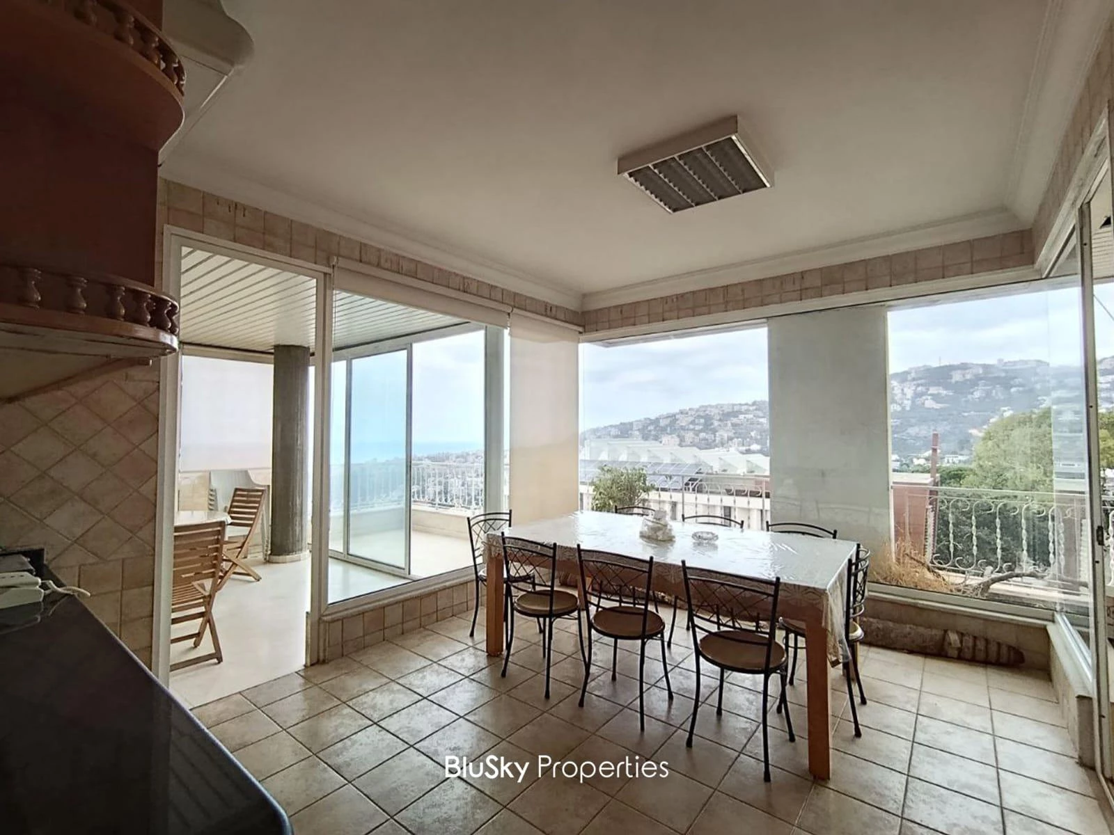 Duplex 700m² Sea View for Sale or Rent in Kfarhbab — photo 4