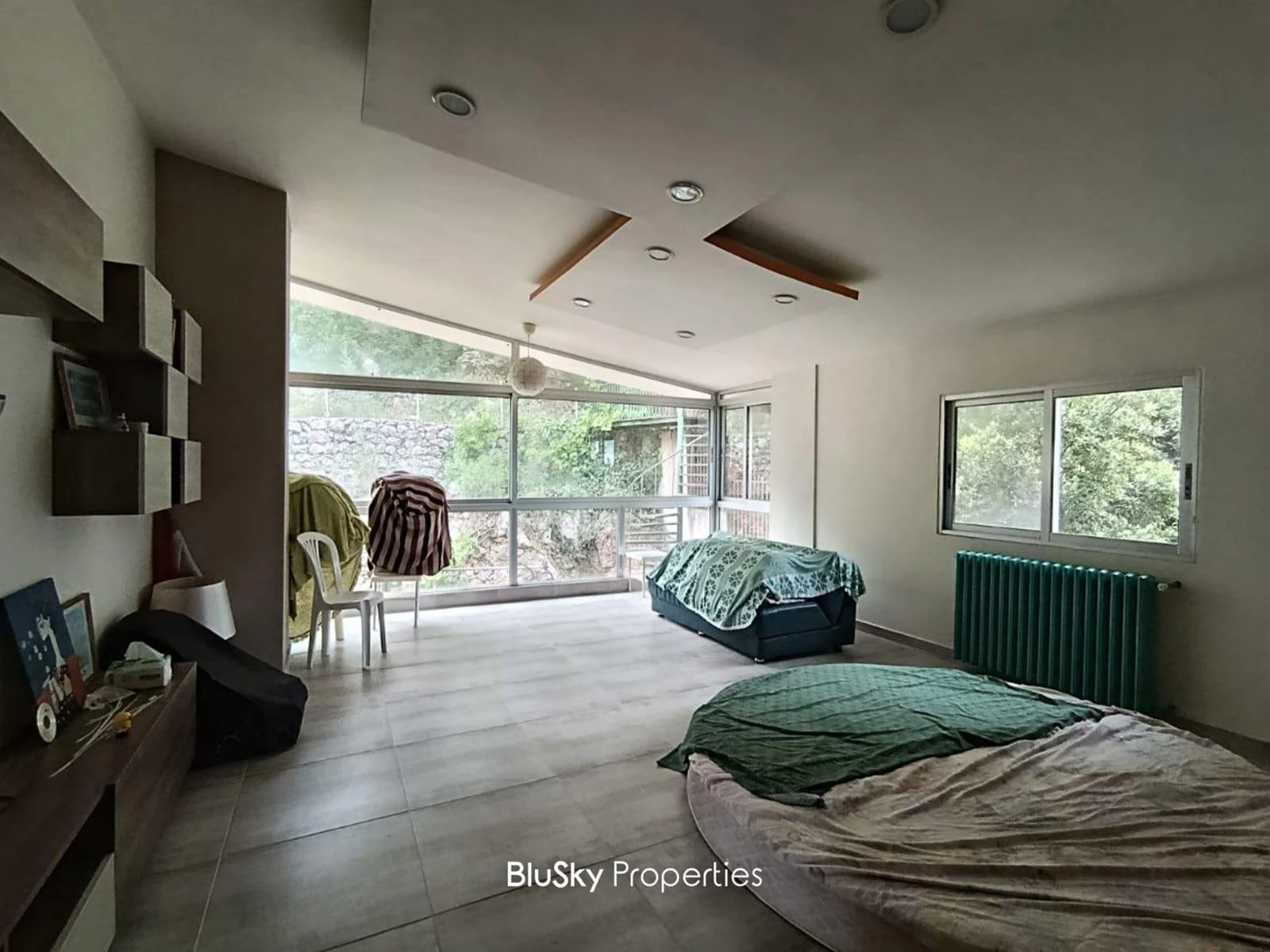 Building 1,200m² for Sale in Kfour — الصورة 5