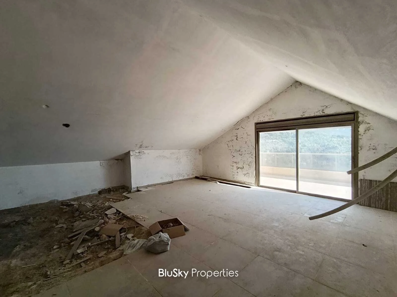 Duplex 350m² Sea View for Sale in Kfour — photo 2