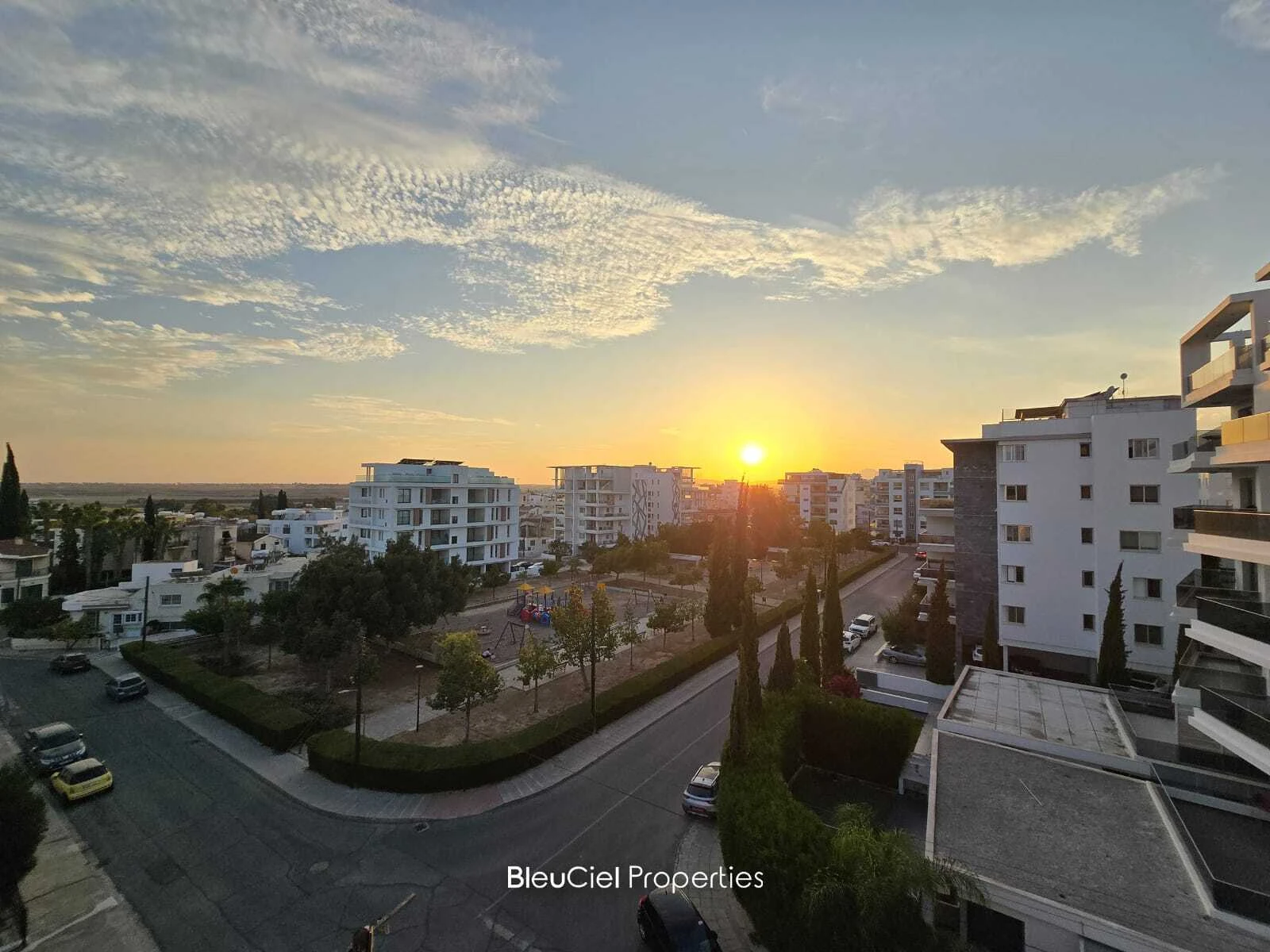 Apartment 100m² Terrace for Sale in Larnaca — الصورة 4