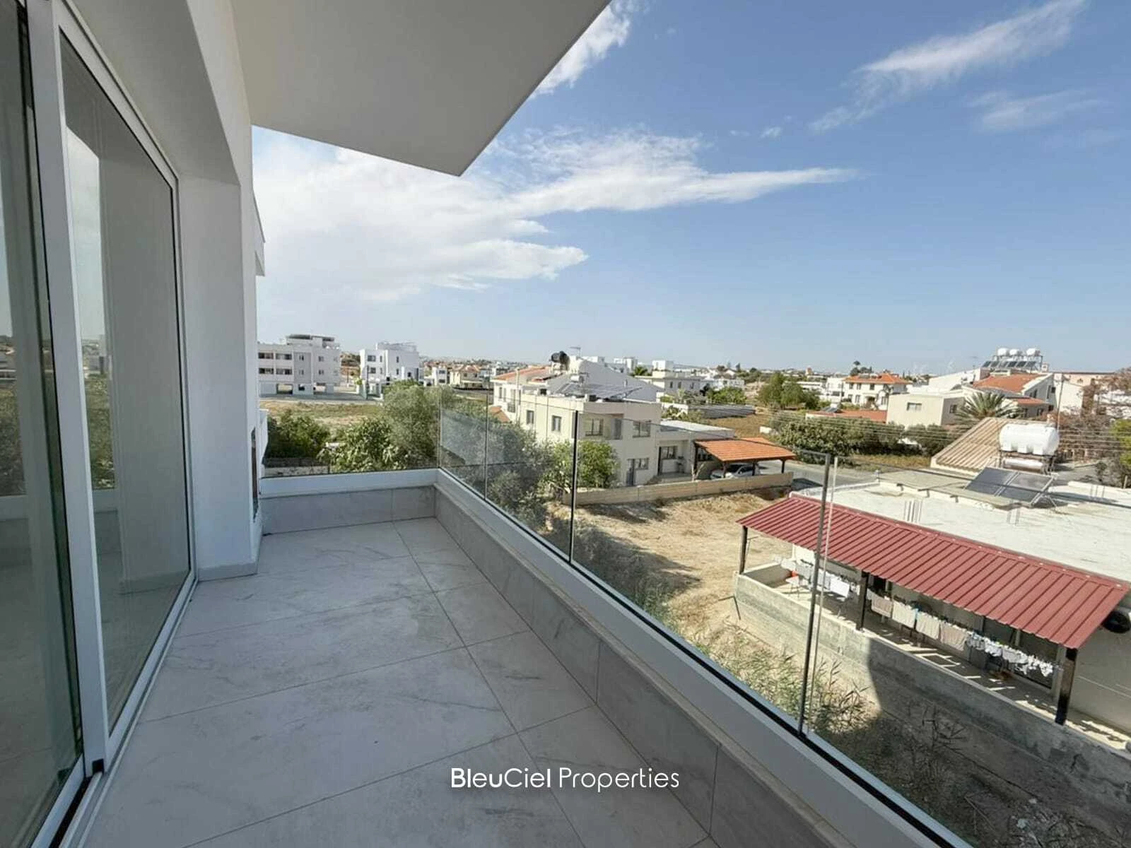 Apartment 50m² Terrace for Sale in Larnaca — photo 2