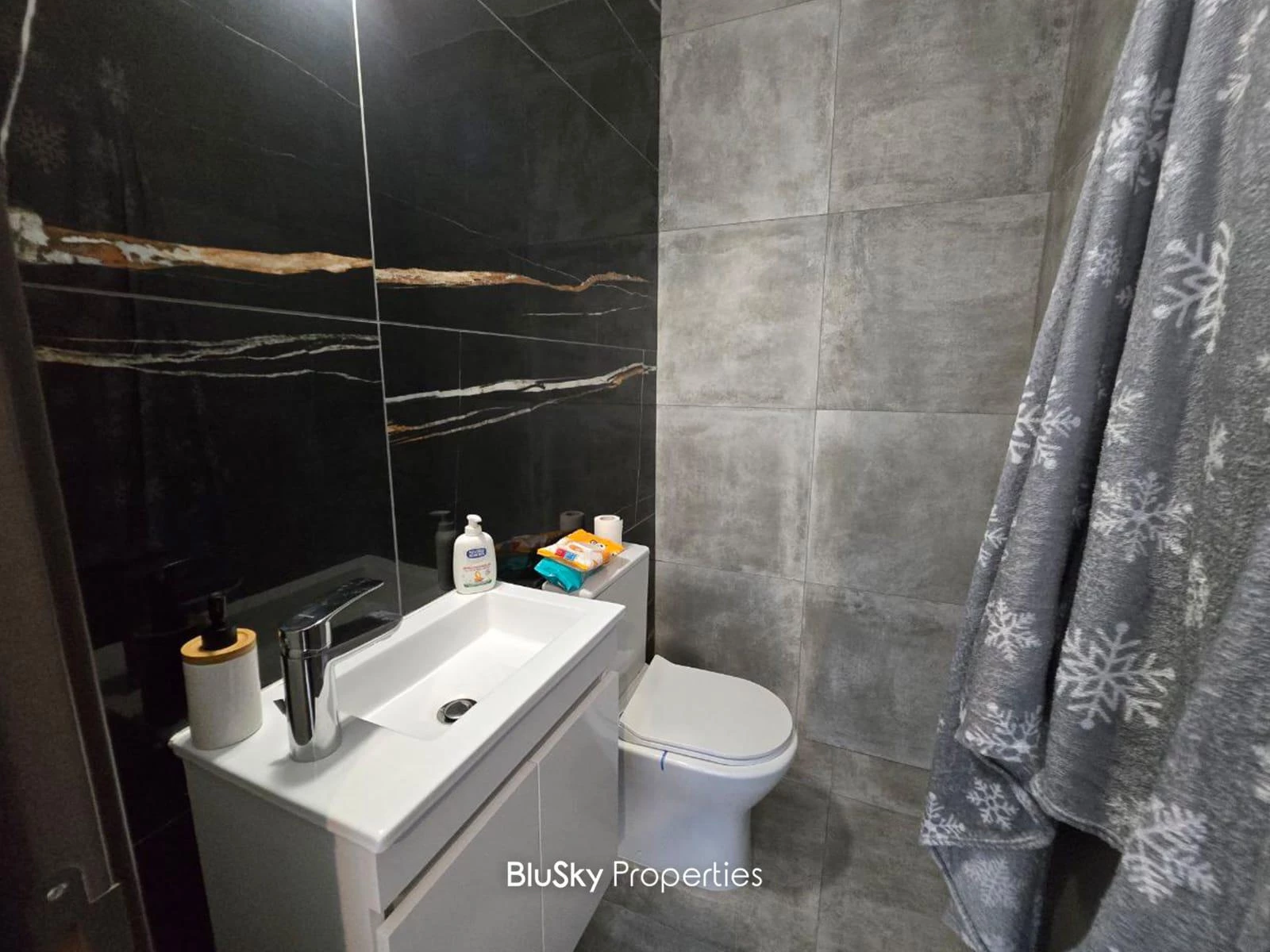 Apartment 55m² for Sale in Larnaca — الصورة 5