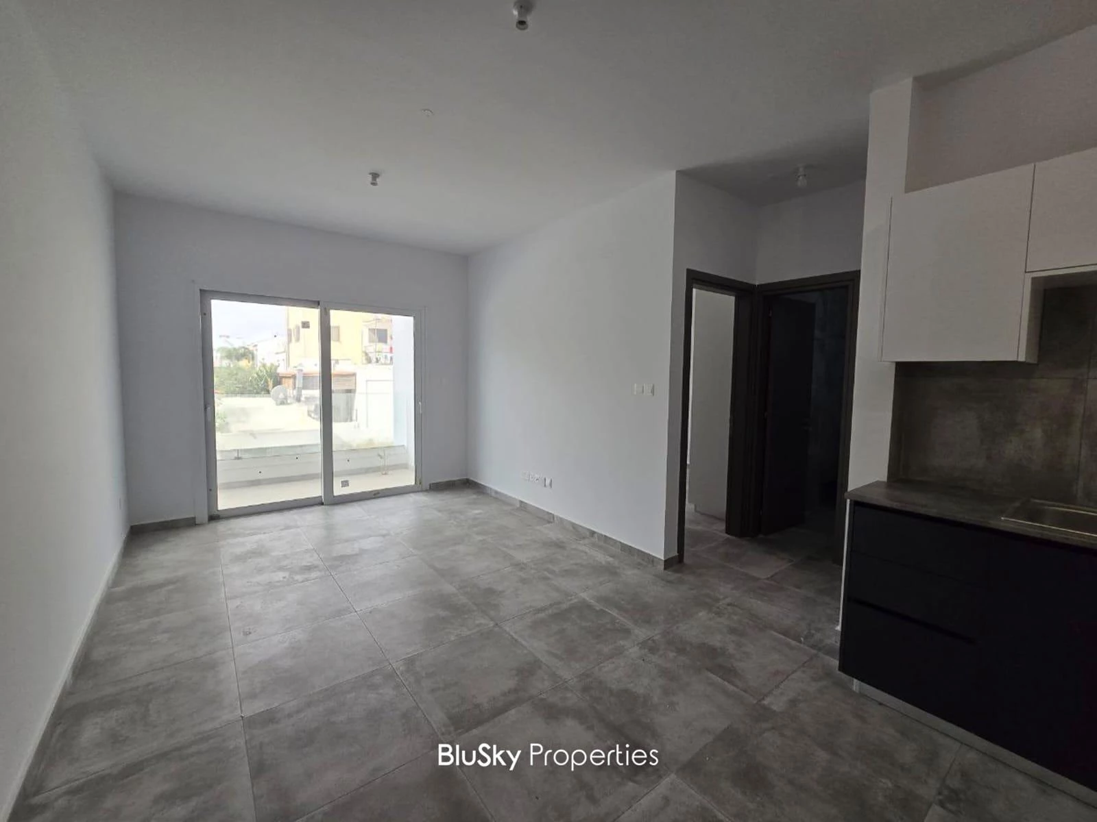 Apartment 60m² for Sale in Larnaca