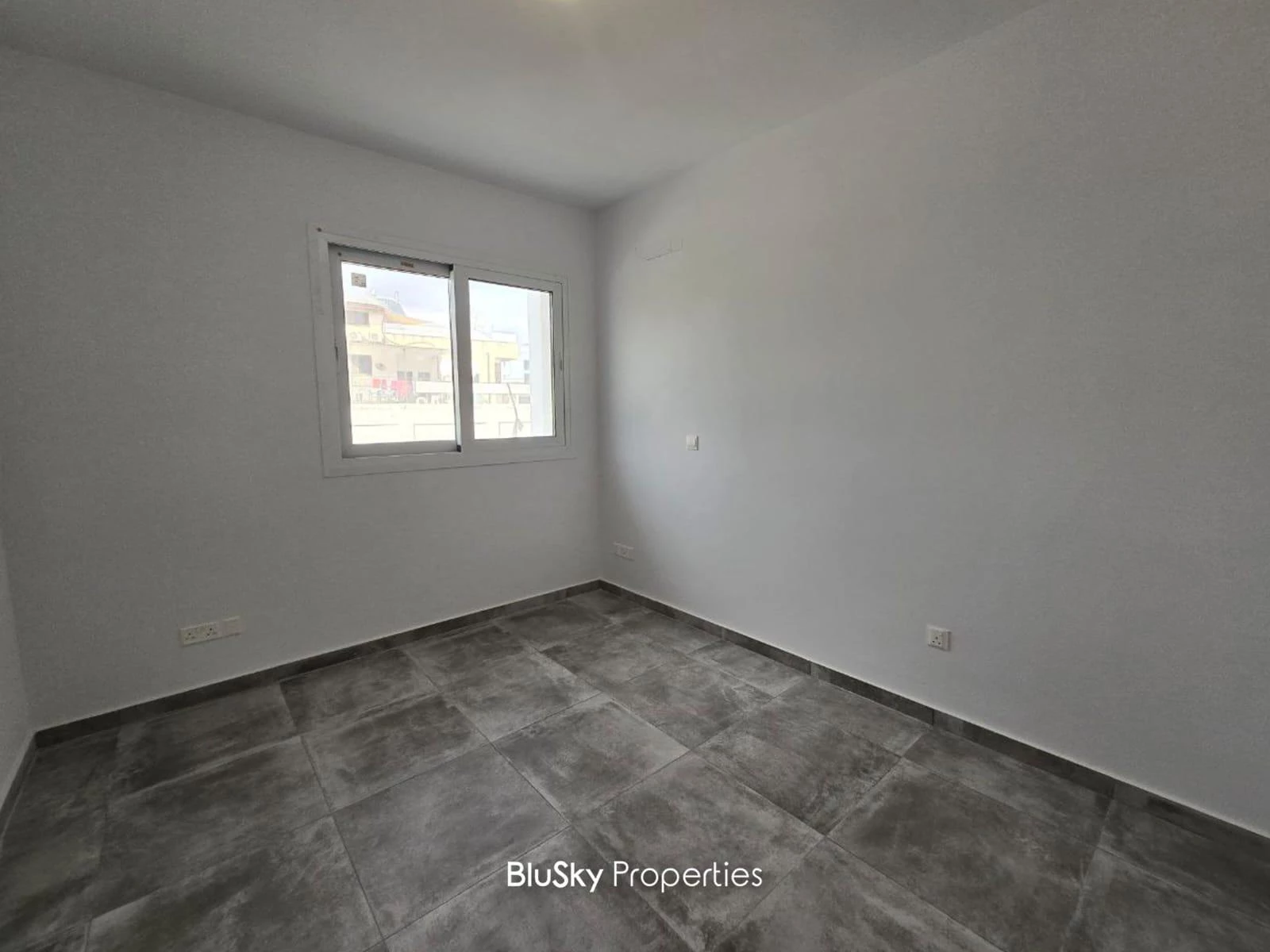 Apartment 60m² for Sale in Larnaca — الصورة 5