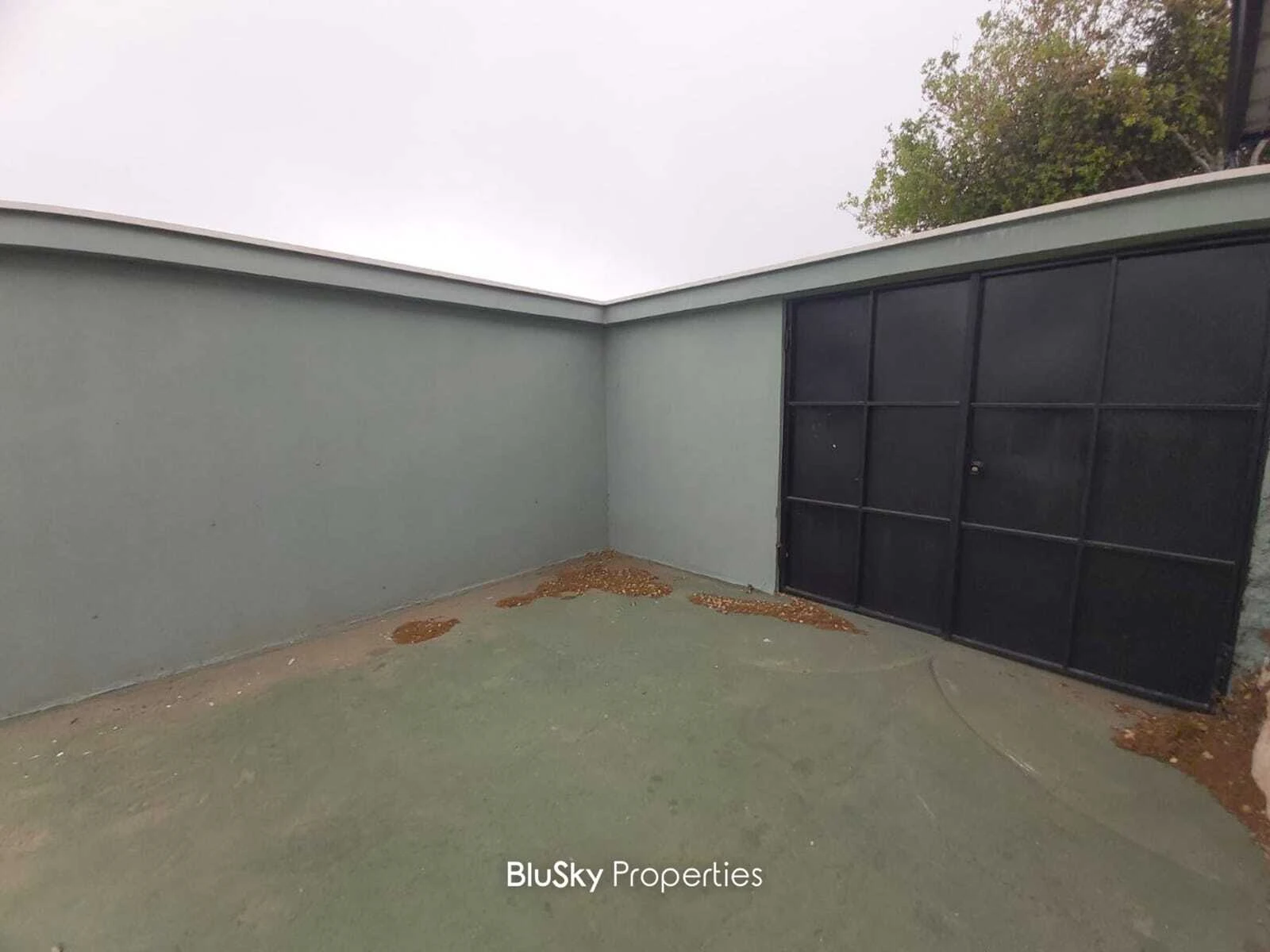 Prefab House with Land for Sale in Maad — photo 5