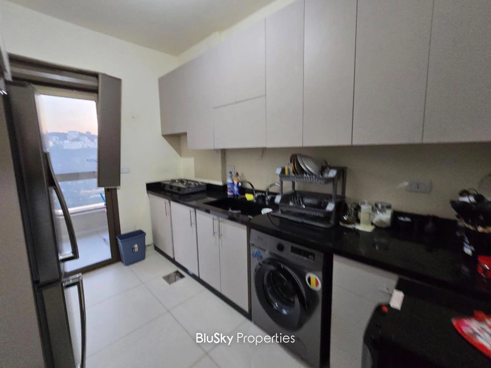 Apartment 110m² Garden for Rent in Mansourieh — الصورة 5
