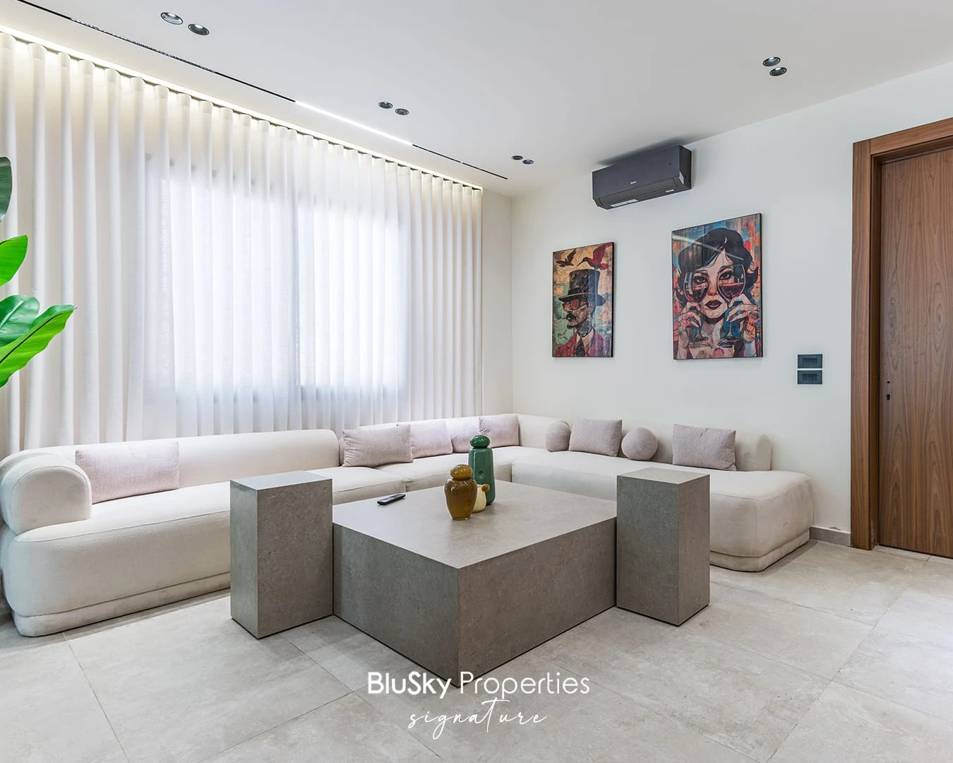 Villa 100m² with Terrace for Rent in Mansourieh