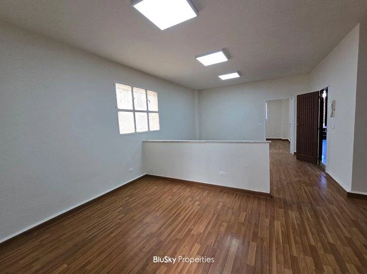 Office 100m² for Rent in Mansourieh