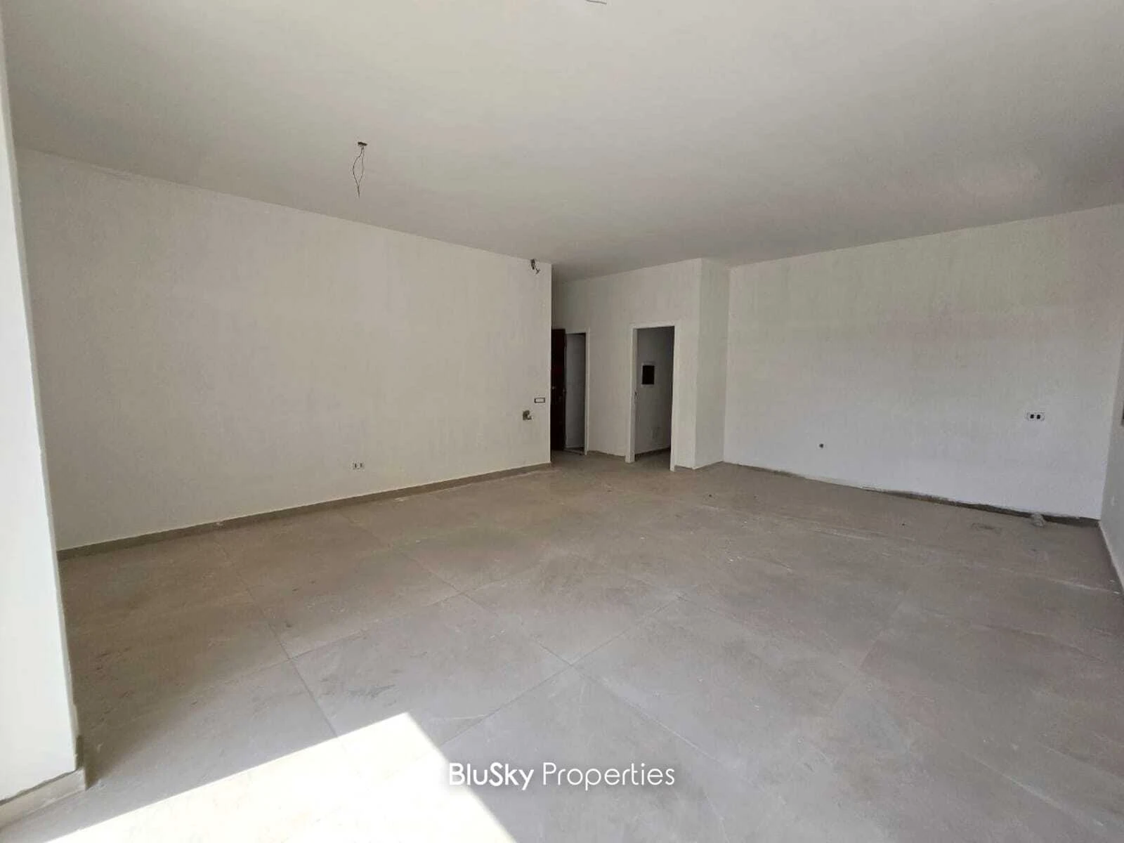 Apartment 100m² Terrace for Sale in Mansourieh — photo 3