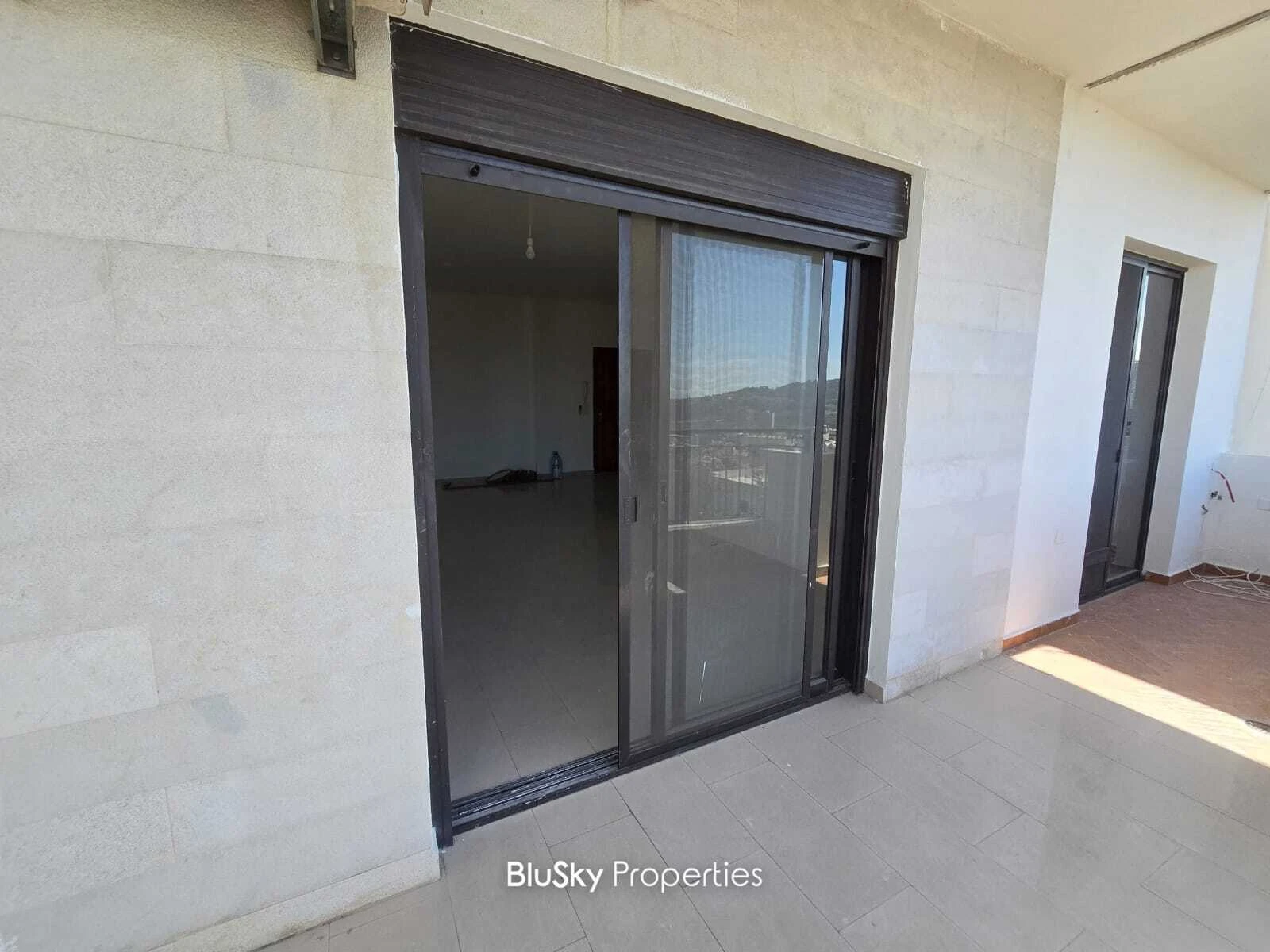 Apartment 110m² Sea View for Rent in Mansourieh — الصورة 2