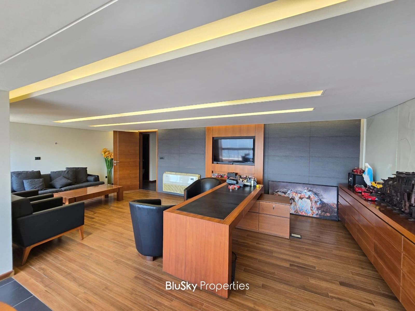 Office 110m² for Sale in Mansourieh — photo 2