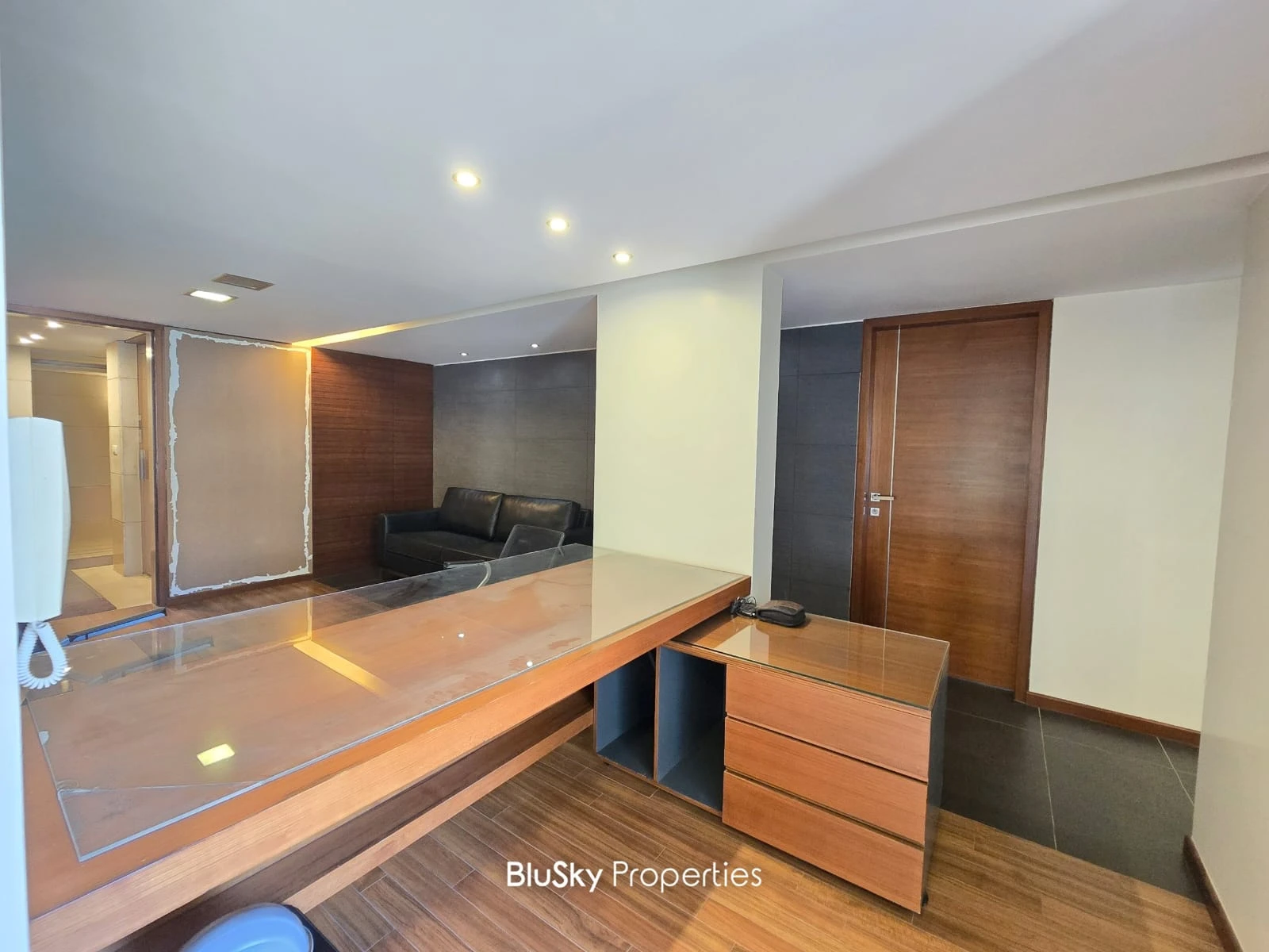 Office 110m² for Sale in Mansourieh — photo 5