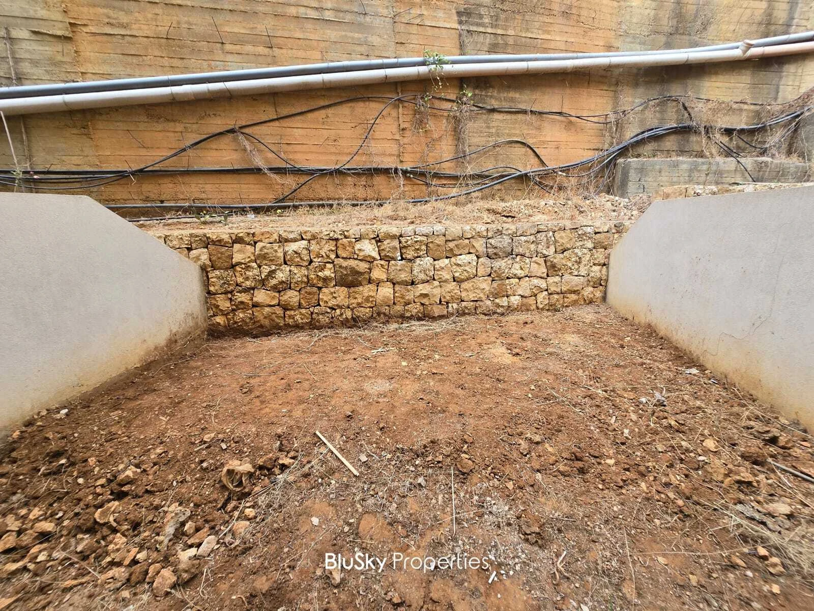 Apartment 110m² Garden for Sale in Mansourieh — photo 3
