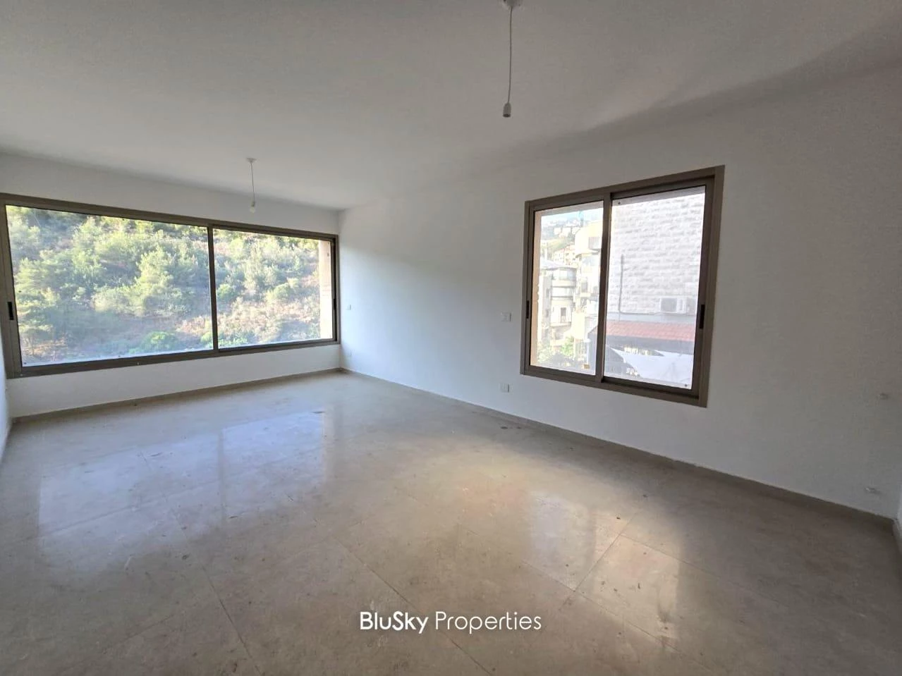 Apartment 120m² Mountain View for Rent in Mansourieh — photo 3