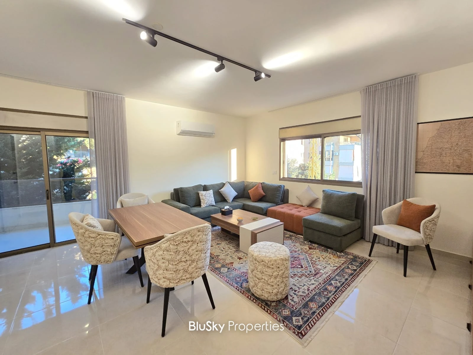 Apartment 120m² for Sale in Mansourieh