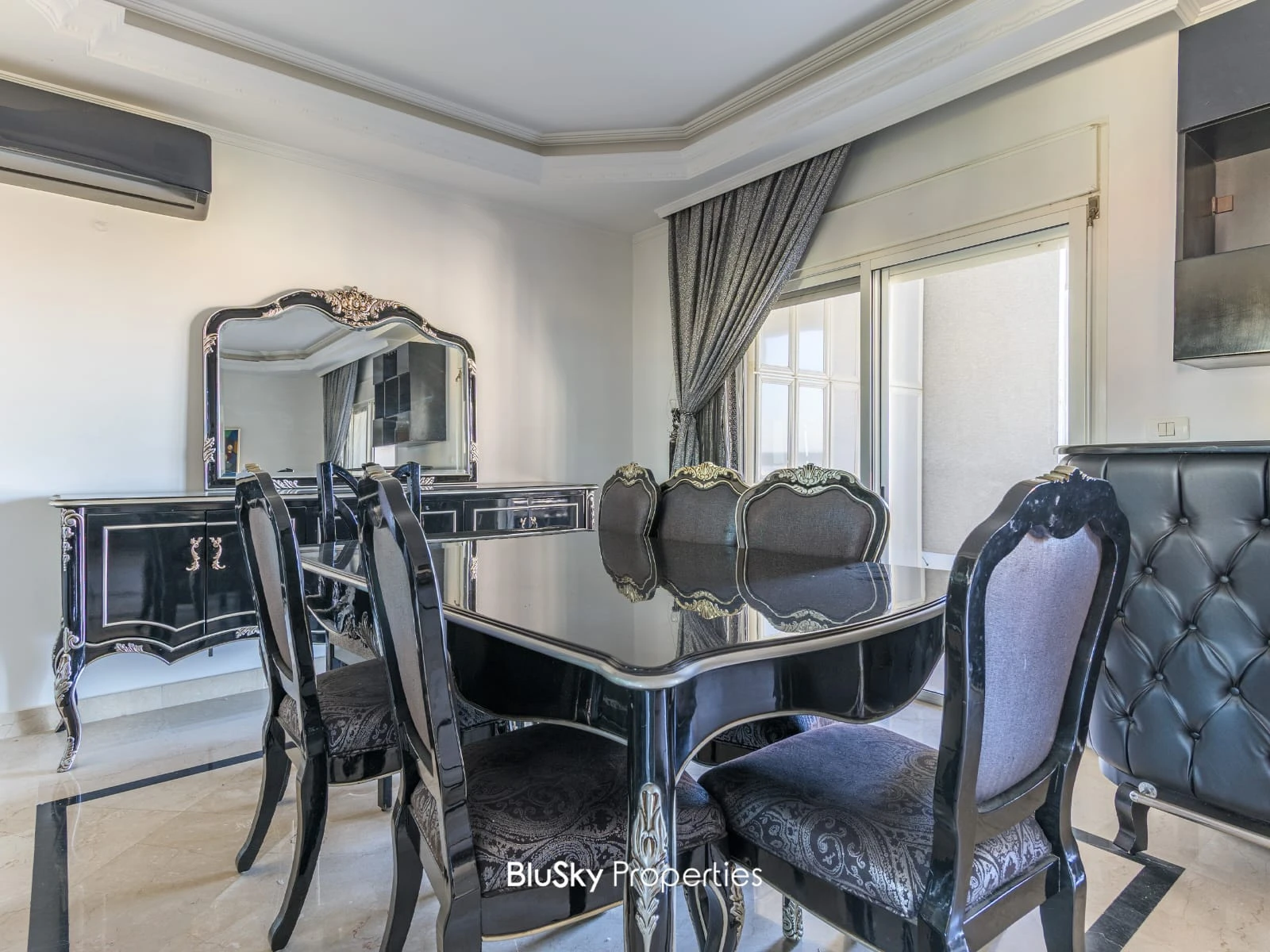 Apartment 150m² with Sea View for Sale in Mansourieh — photo 4