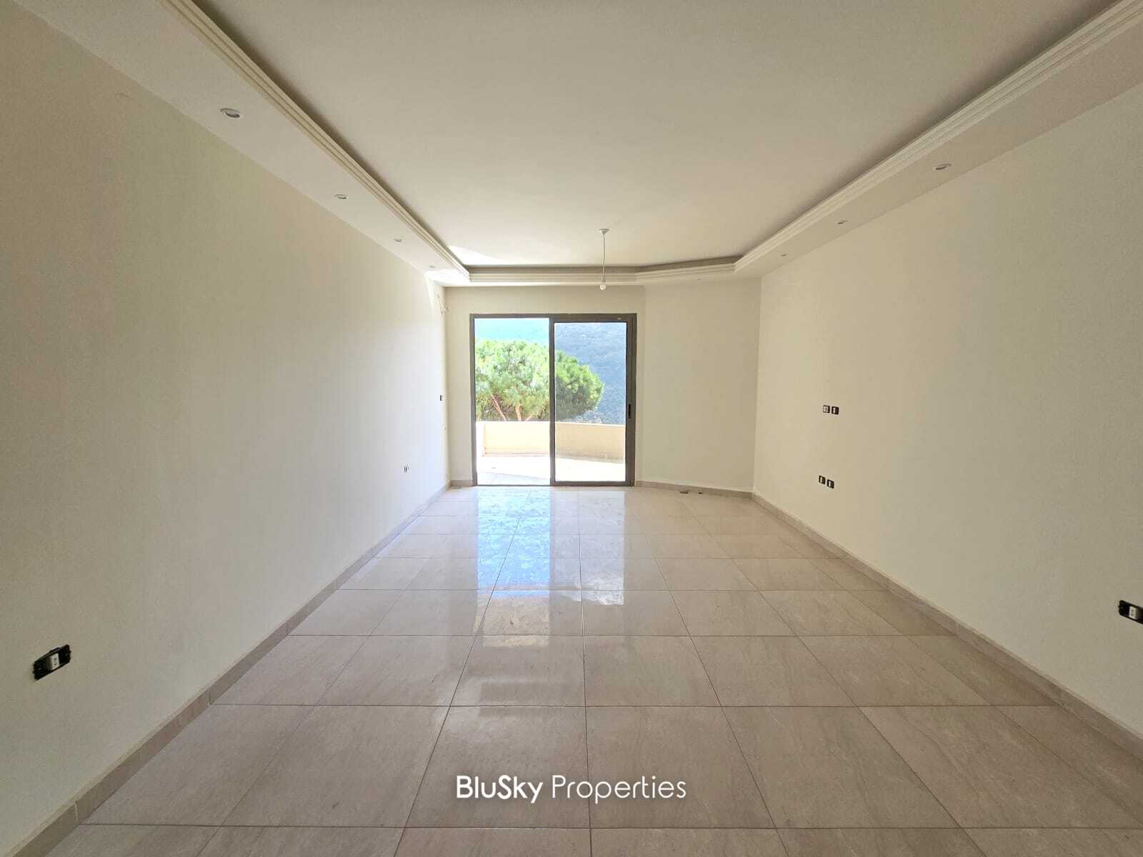 Apartment 150m² Mountain View for Sale in Mansourieh