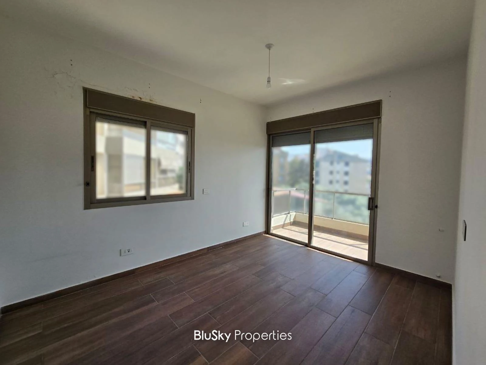 Apartment 160m² Sea View for Rent in Mansourieh — photo 3